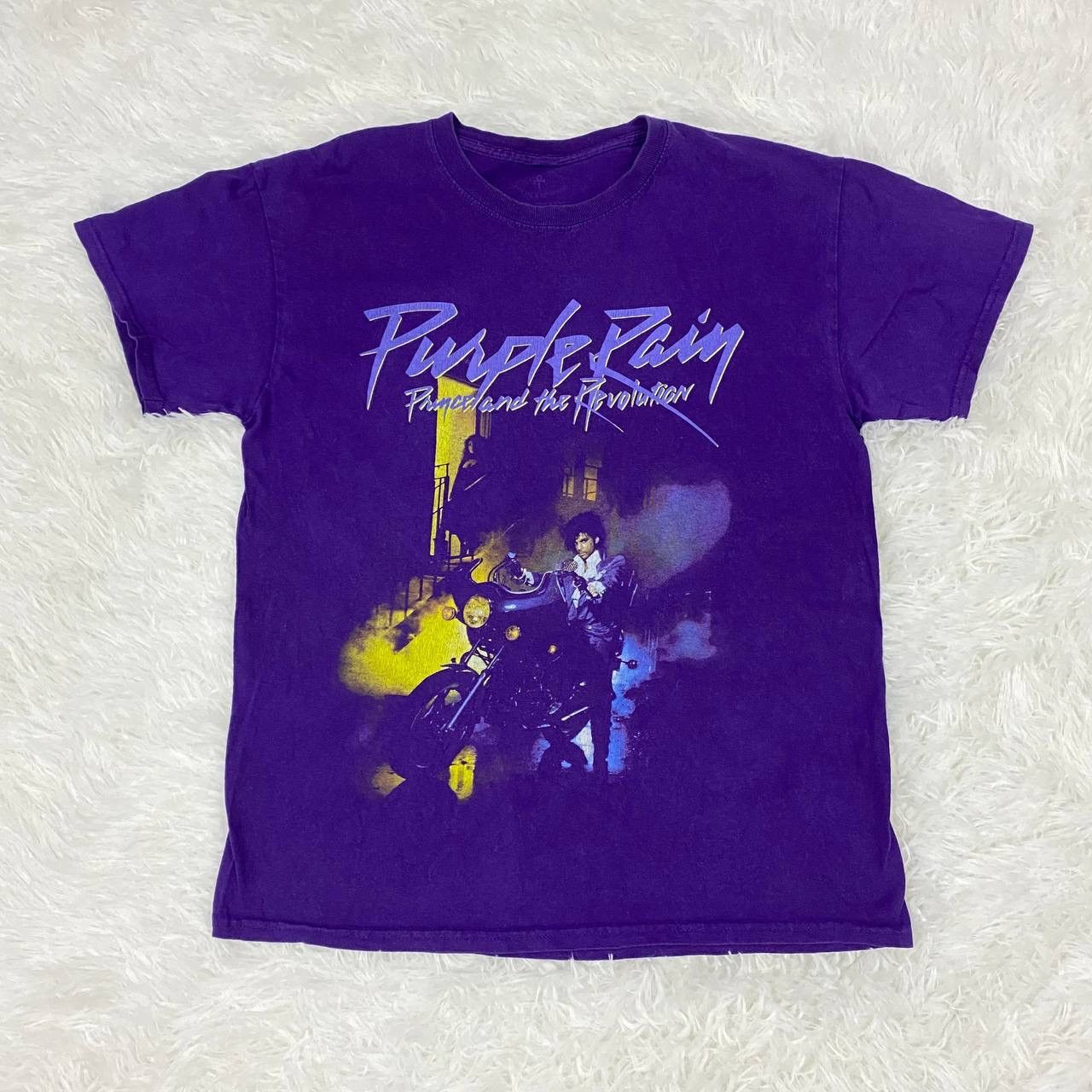 Band Tees Solo singer prince band purple rain Size US M / EU 48-50 / 2 - 1 Thumbnail