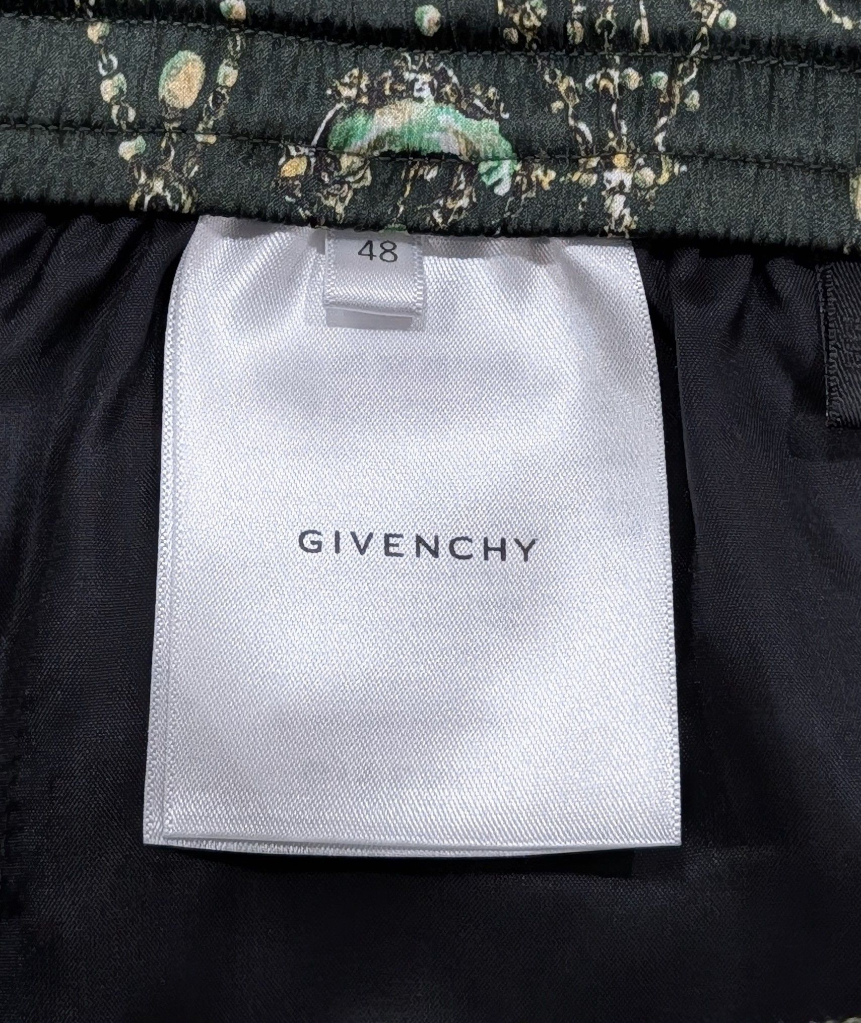 Givenchy GIVENCHY "Hubert Objects" Silk Shorts Green 48 US 32 Size US 32 / EU 48 - 8 Thumbnail