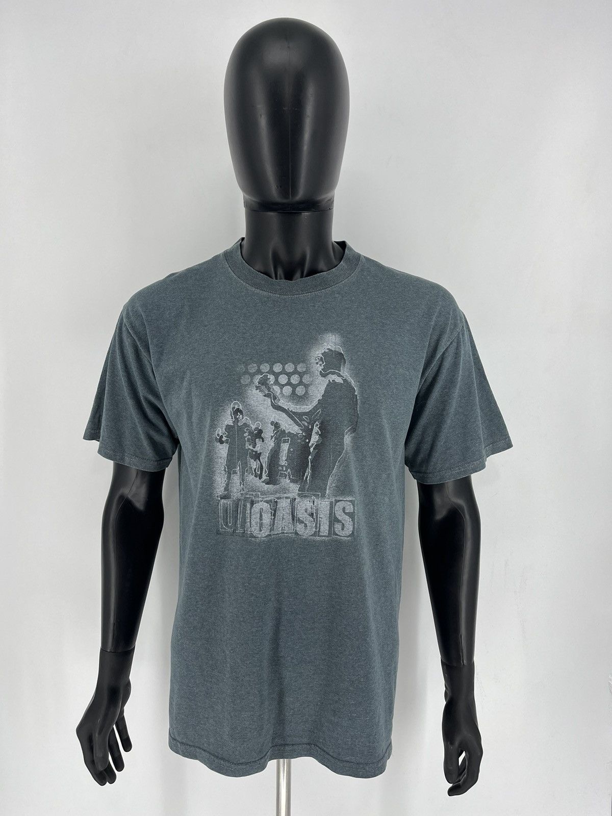 Band Tees × Vintage Vintage Y2K Oasis Rock Band Tee Tshirt Rock T Shirt BIG LOGO Size US L / EU 52-54 / 3 - 2 Thumbnail