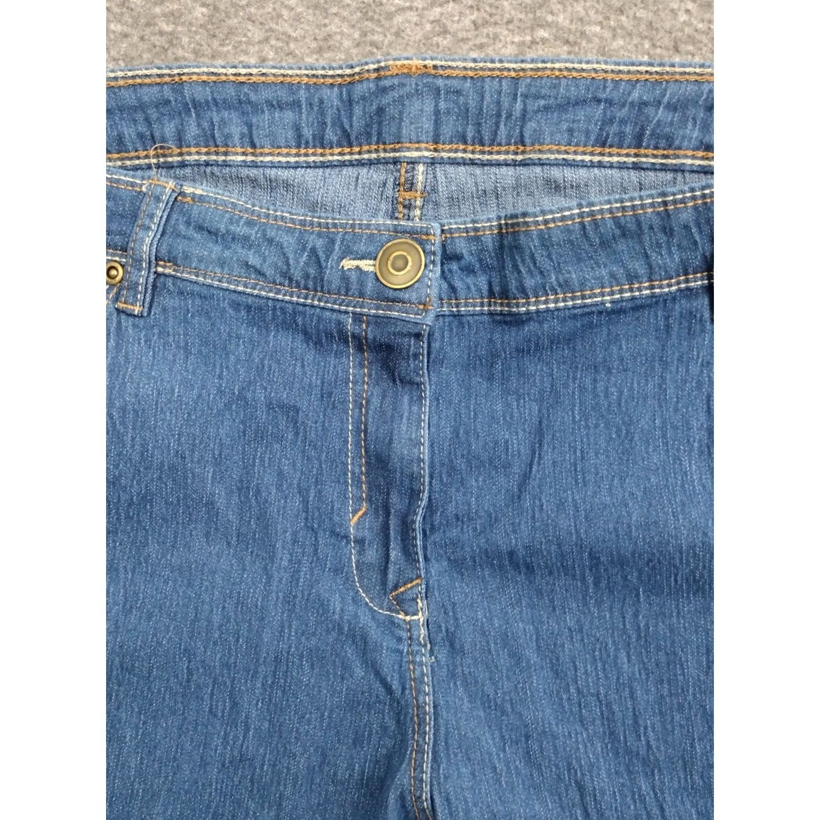 Denime Unbranded Jeans Women's 20 Denim Dark Wash Mid Rise Skinny Capri Jeans Size 42" / US 20 - 3 Thumbnail