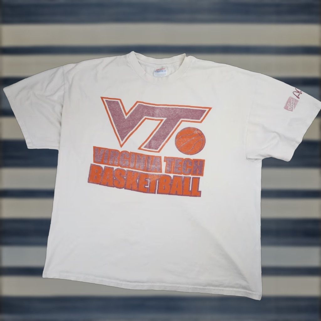 Vintage VINTAGE Virginia Tech Basketball Mens XL Graphic T Shirt White Size US XL / EU 56 / 4 - 1 Thumbnail