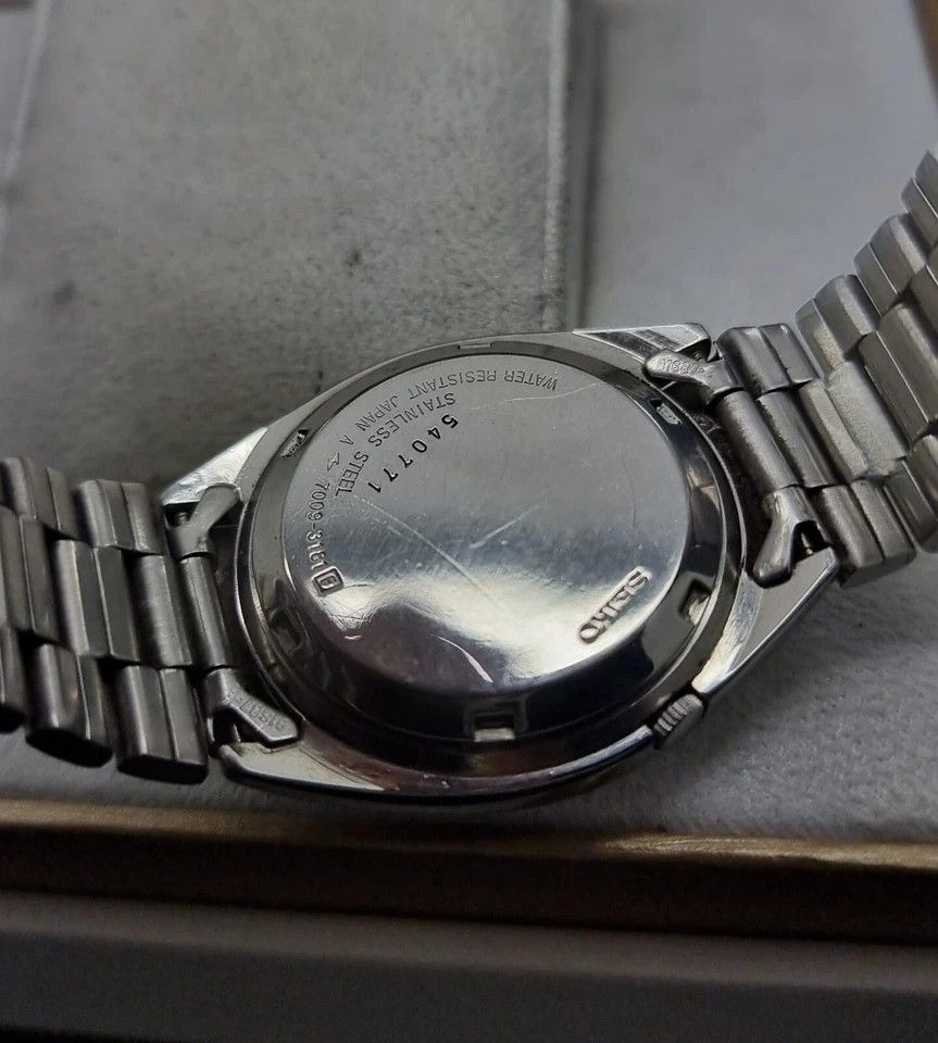 Seiko Vintage Seiko 5 Automatic Day/Date Watch Size 36 - 4 Thumbnail