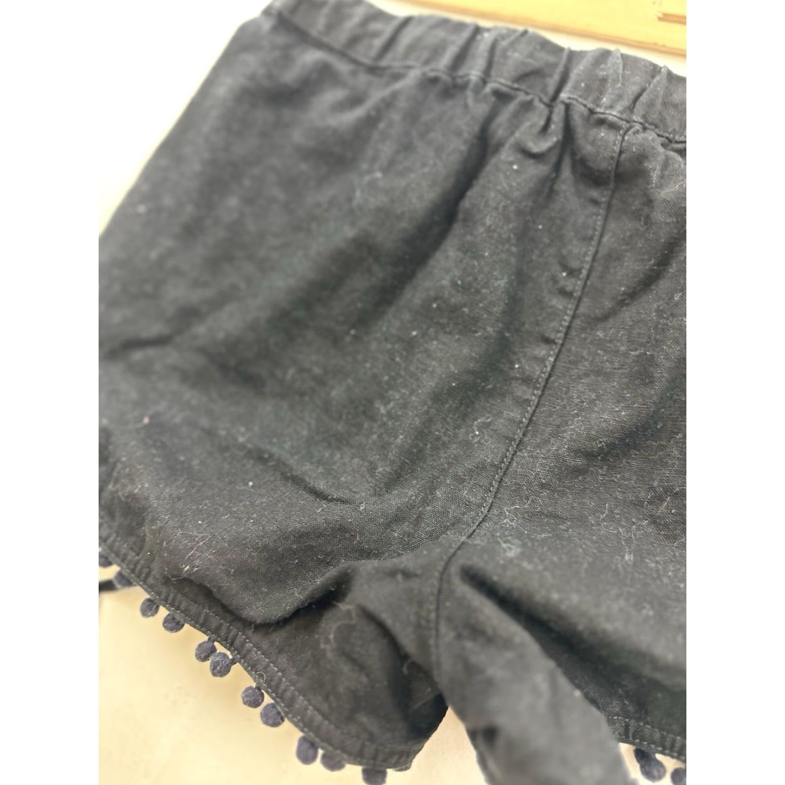 J.Crew J.Crew Shorts Women’s XS Black Tasseled Elastic Waist Boho Shirt? Size 26" / US 2 / IT 38 - 7 Thumbnail