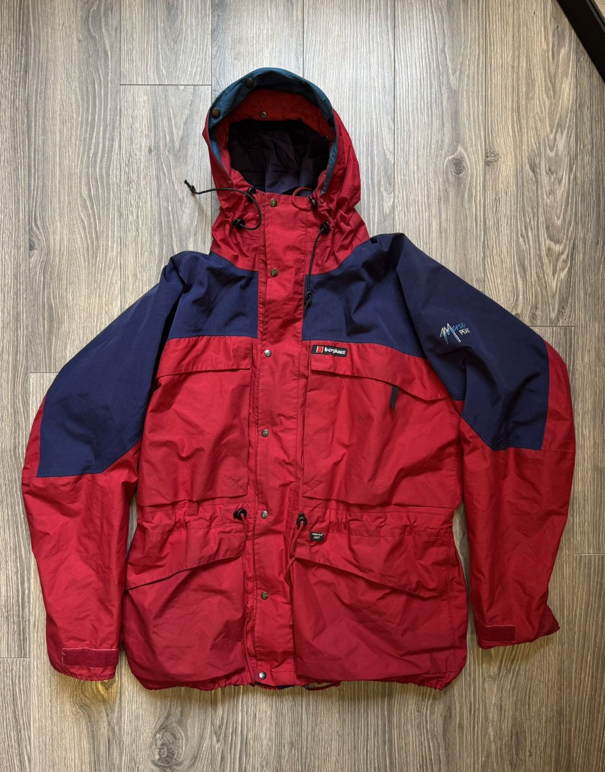 Berghaus Berghaus Men’s Mera Peak Gore-tex Vintage hooded jacket XL Size US XL / EU 56 / 4 - 2 Thumbnail