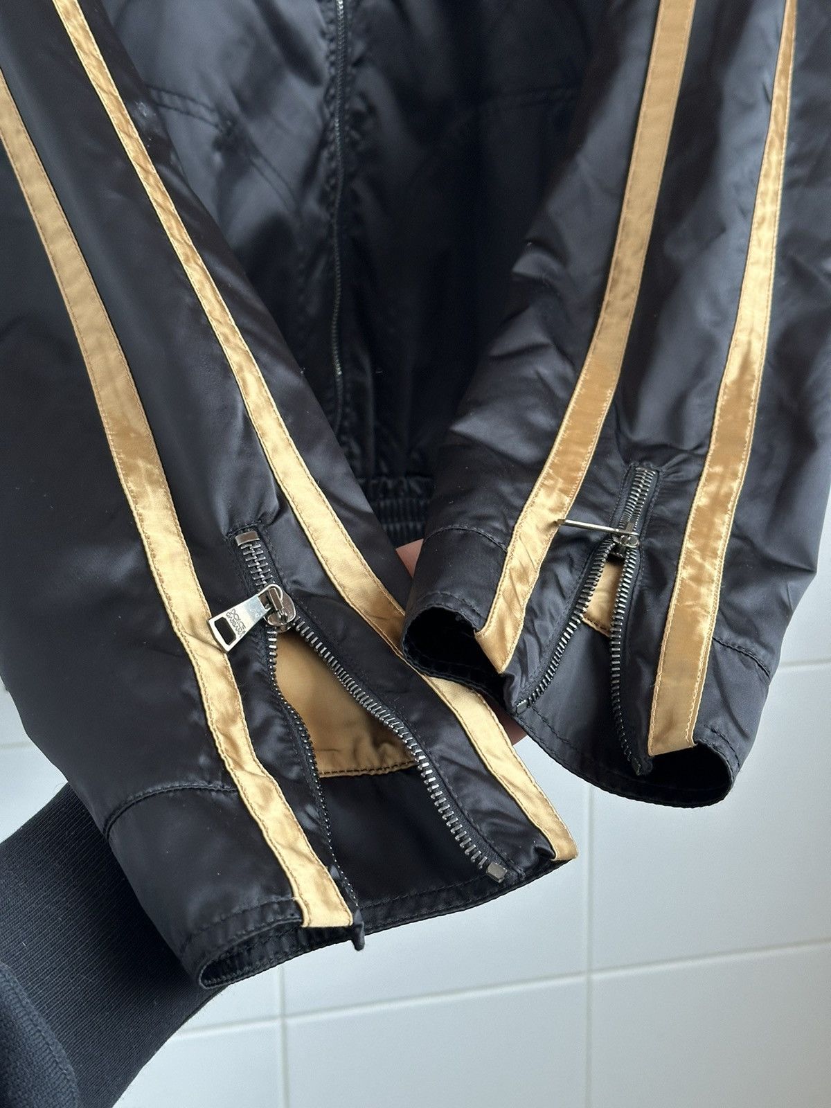 Dolce & Gabbana Dolce & Gabbana SS/04 Nylon Black/Gold Bomber Jacket M Size Size US M / EU 48-50 / 2 - 12 Thumbnail