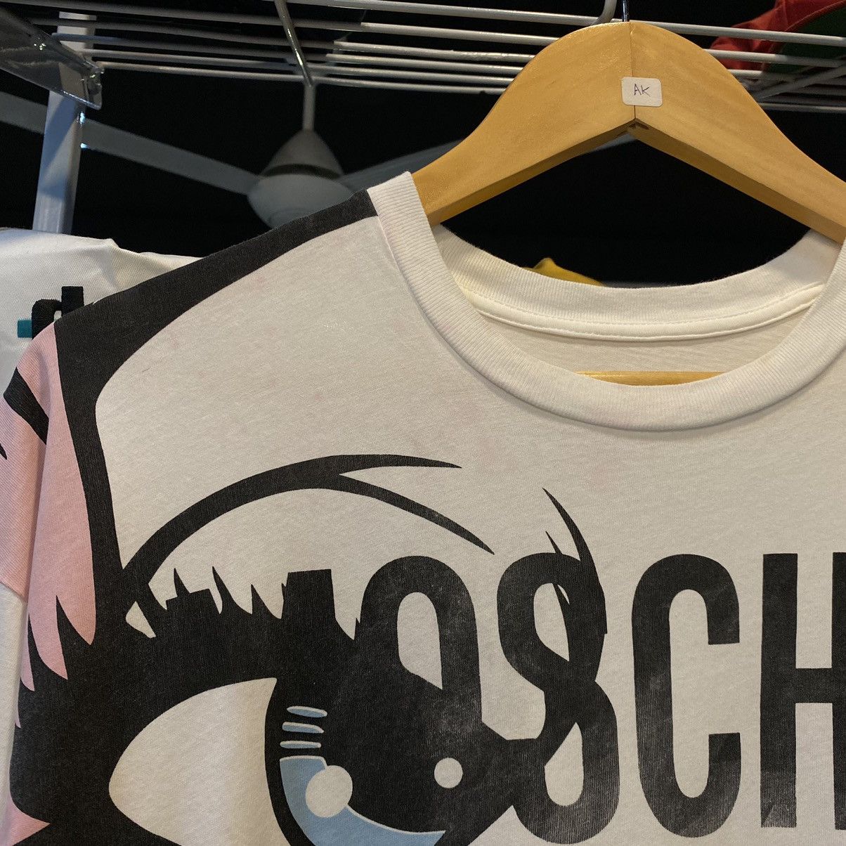 Moschino Moschino Crying Women t-shirt Size US M / EU 48-50 / 2 - 5 Thumbnail
