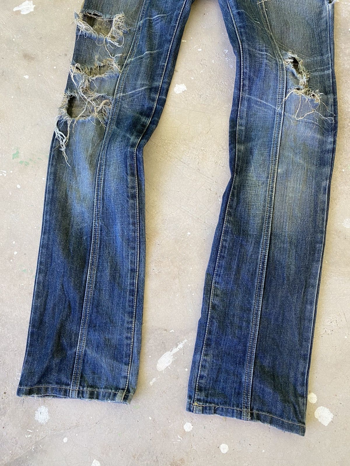 Japanese Brand Buffalo Distressed Flared Denim Jeans Y2K Size US 31 - 3 Thumbnail