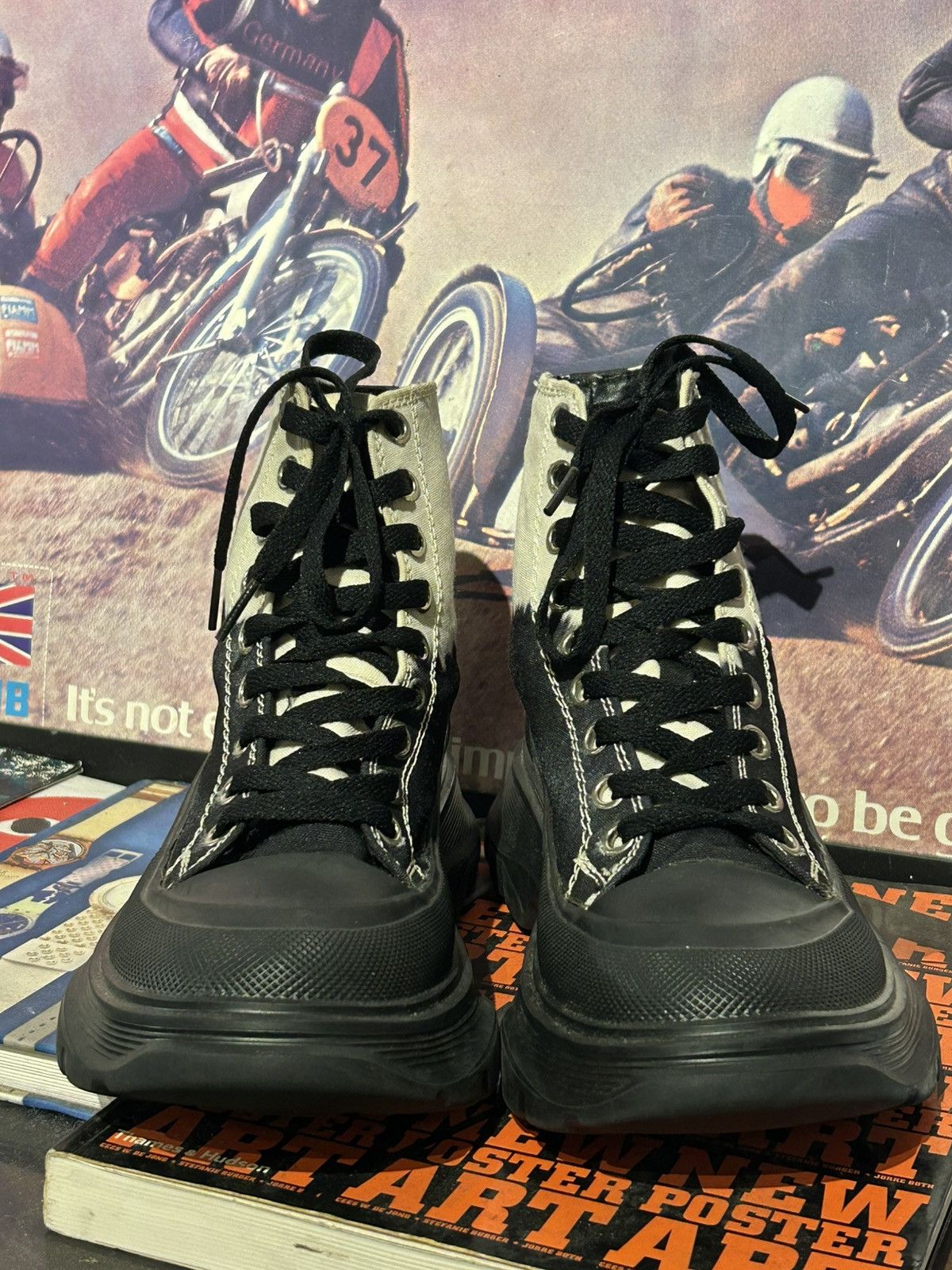 Alexander McQueen Alexander McQueen Ankle Dip Boots Size US 7.5 / IT 37.5 - 2 Thumbnail