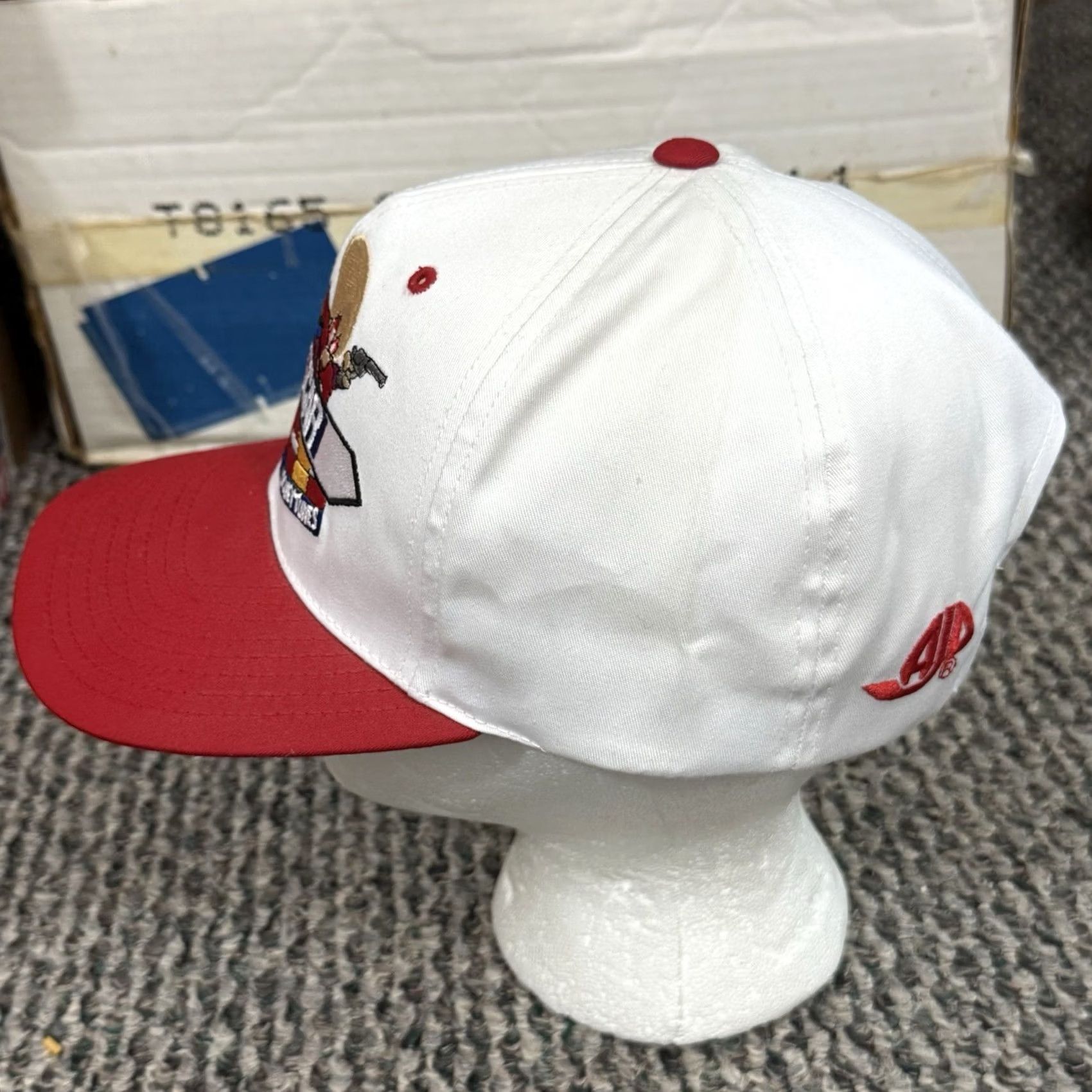 Vintage VINTAGE Looney Tunes Nascar Hat Adult 90s Racing Snapback Cap Sport Yosemite Sam Size ONE SIZE - 3 Thumbnail