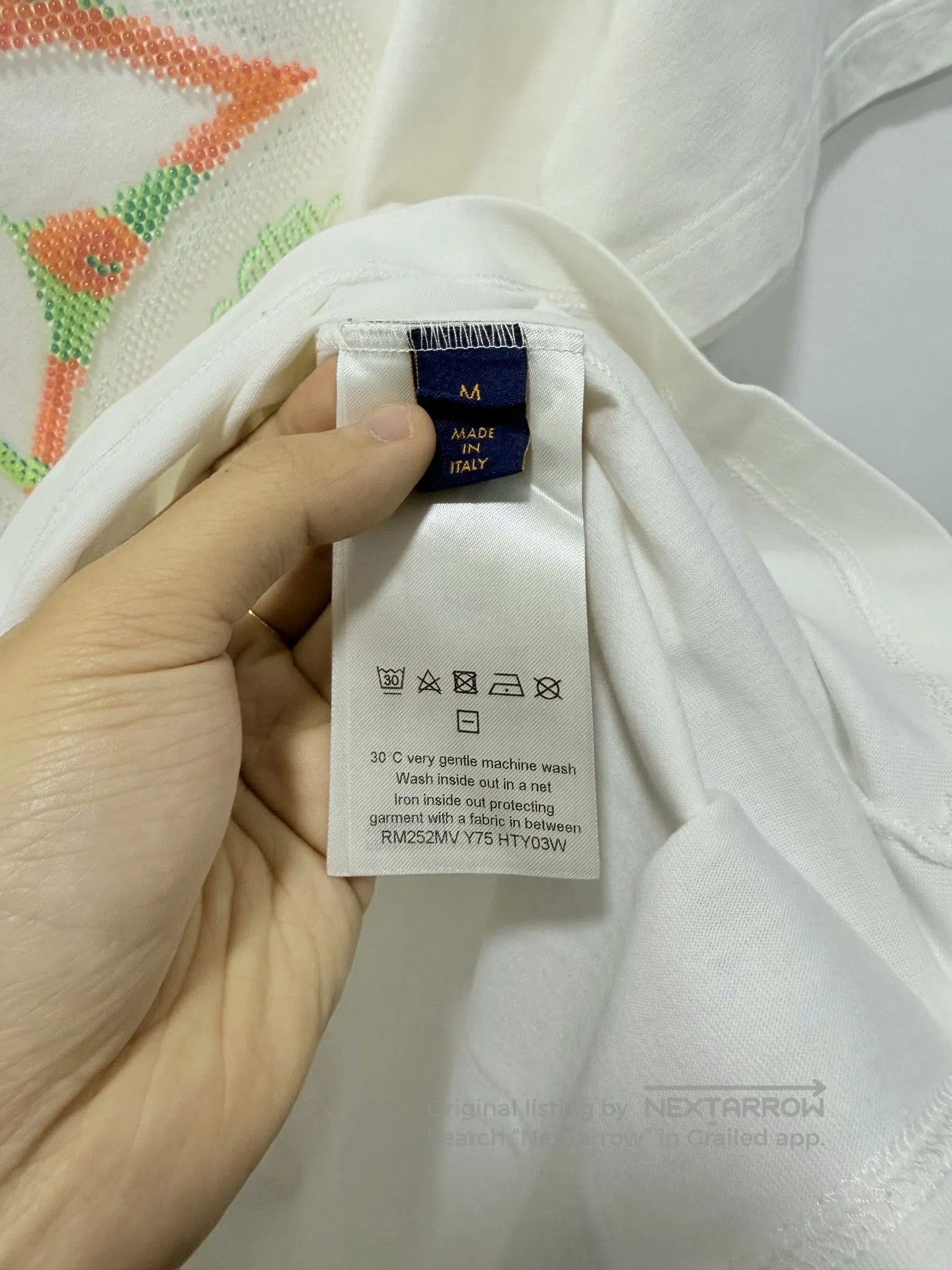 Louis Vuitton Louis Vuitton White Beaded Short Sleeve. Size US M / EU 48-50 / 2 - 4 Thumbnail