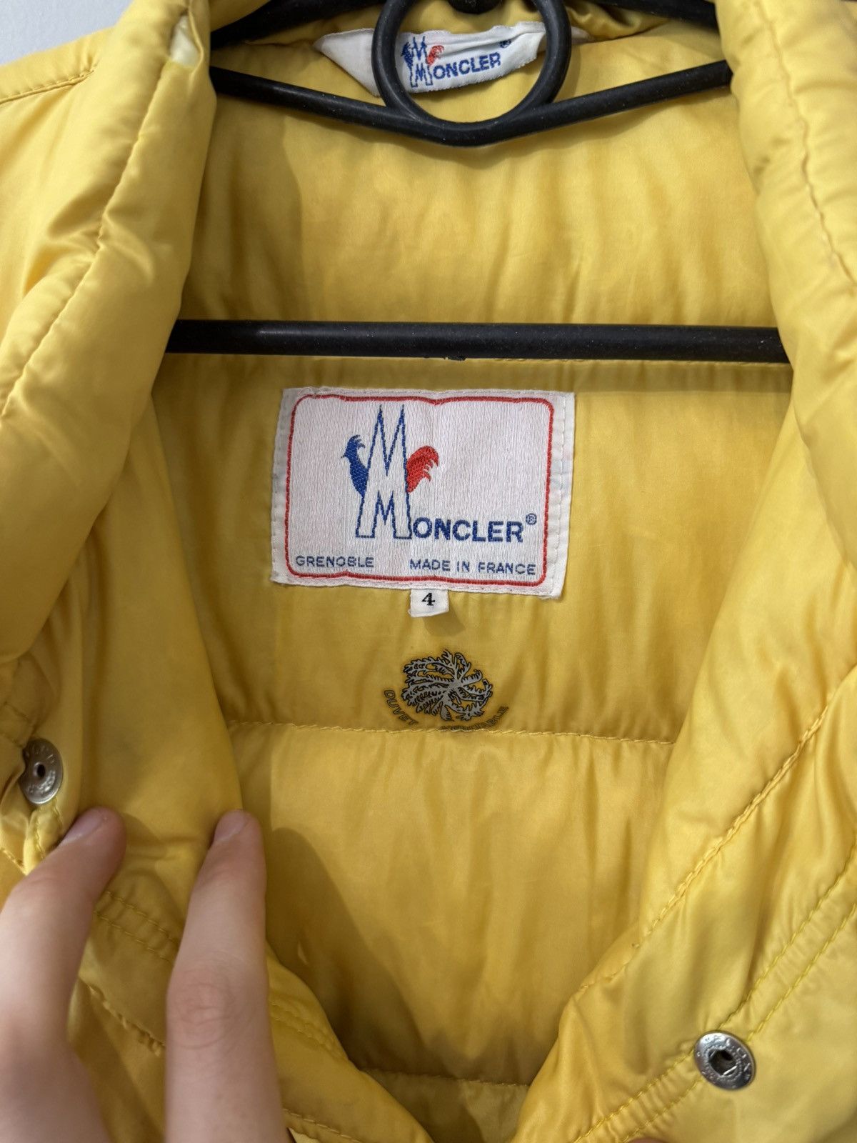 Moncler Moncler Yellow Down Puffer Vest Vintage Size US XL / EU 56 / 4 - 4 Thumbnail