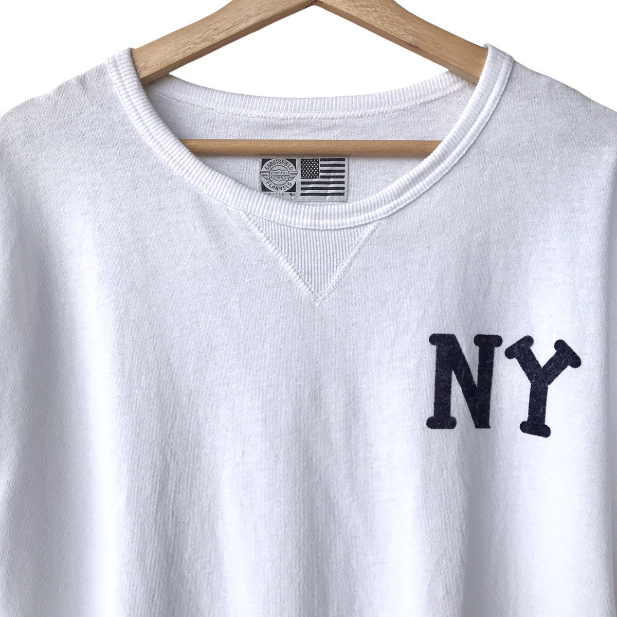 Ebbets Field Flannels × New York Yankees Ebbets Field Flannel USA NY Classic Logo Baseball Tee Size US L / EU 52-54 / 3 - 3 Thumbnail