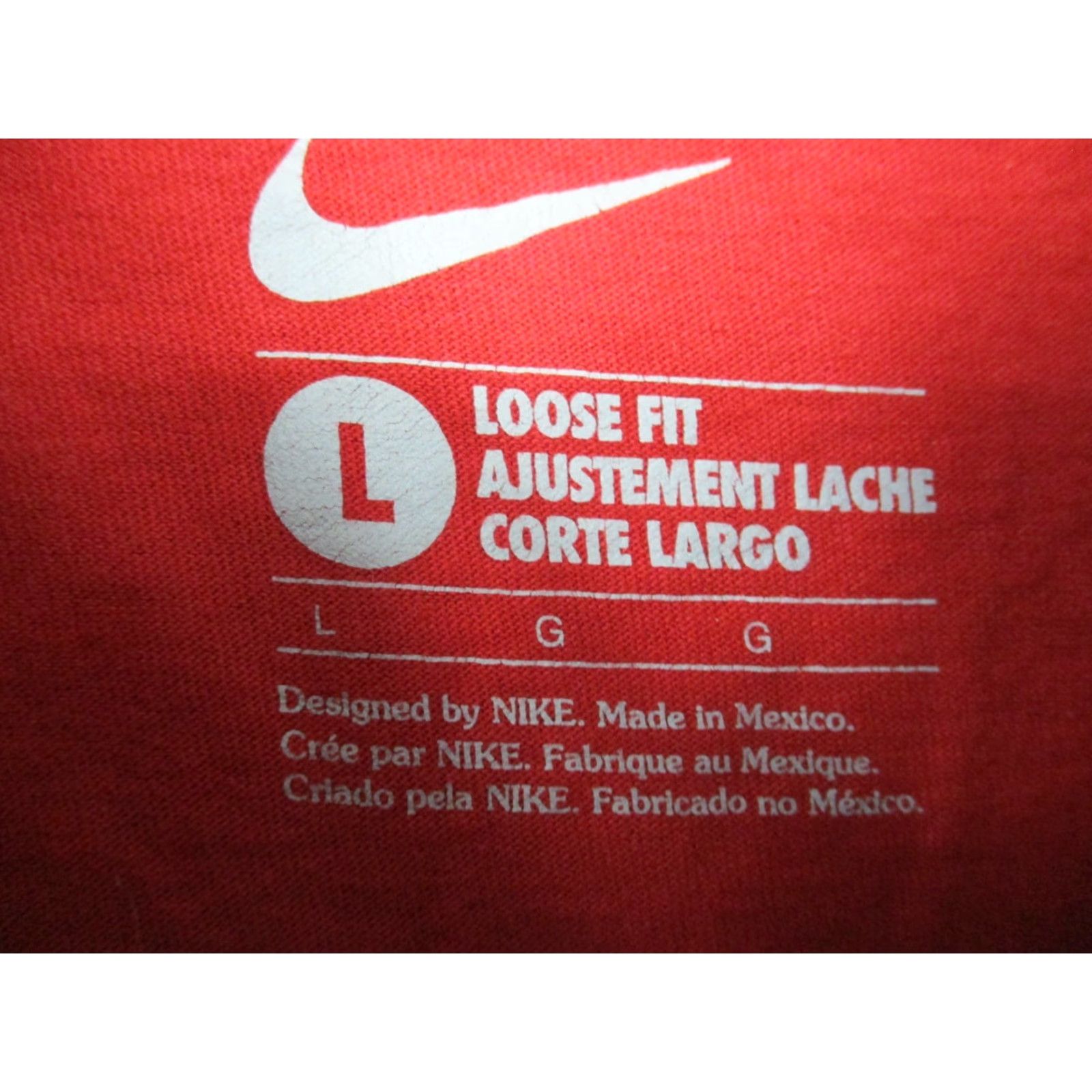 Nike Nike Shirt Mens Large Graphic Football Red Loose Fit Authentic Size US L / EU 52-54 / 3 - 3 Thumbnail
