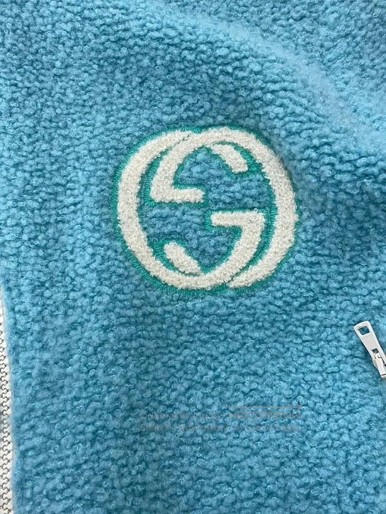 Gucci Gucci Blue Zip. Size US M / EU 48-50 / 2 - 2 Thumbnail