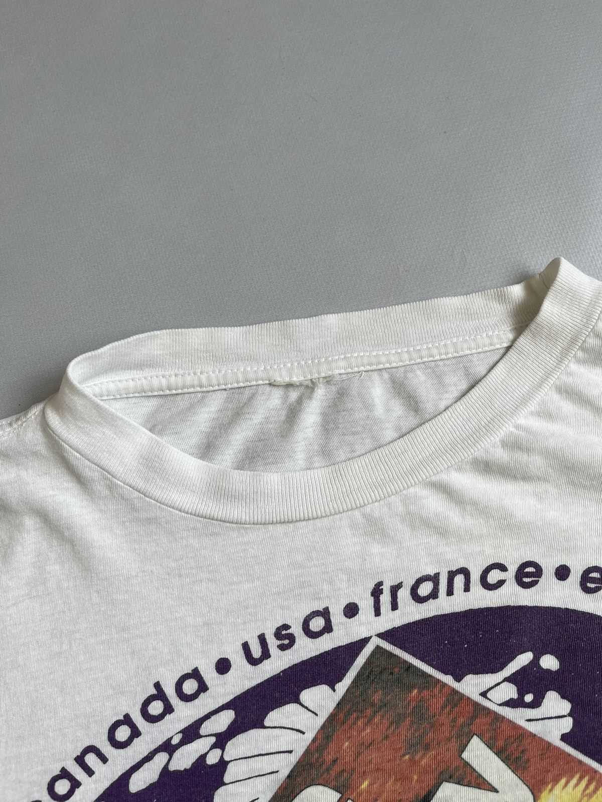 Band Tees × Vintage Vintage 90s Single Stitch Charlatans Some Friendly T-shirt Size US XL / EU 56 / 4 - 3 Thumbnail