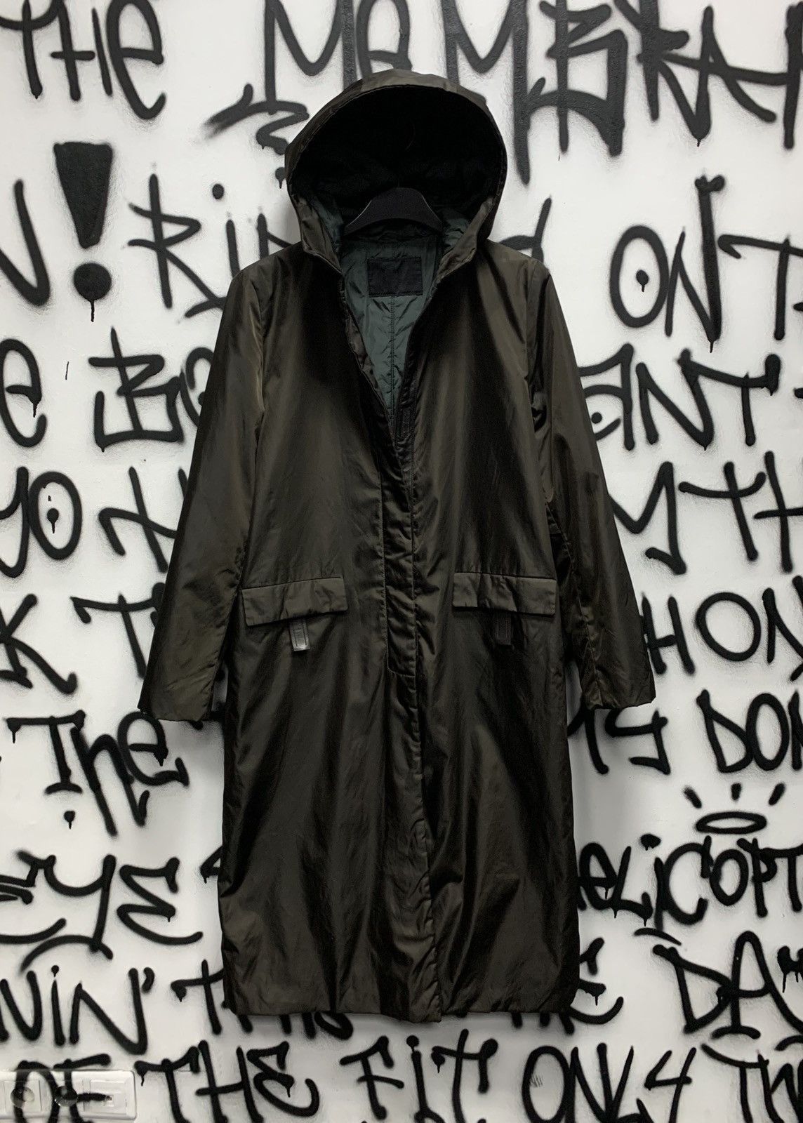 Prada RARE Prada Black Tag Long Nylon Hooded Jacket Parka Coat Size M / US 6-8 / IT 42-44 - 3 Thumbnail