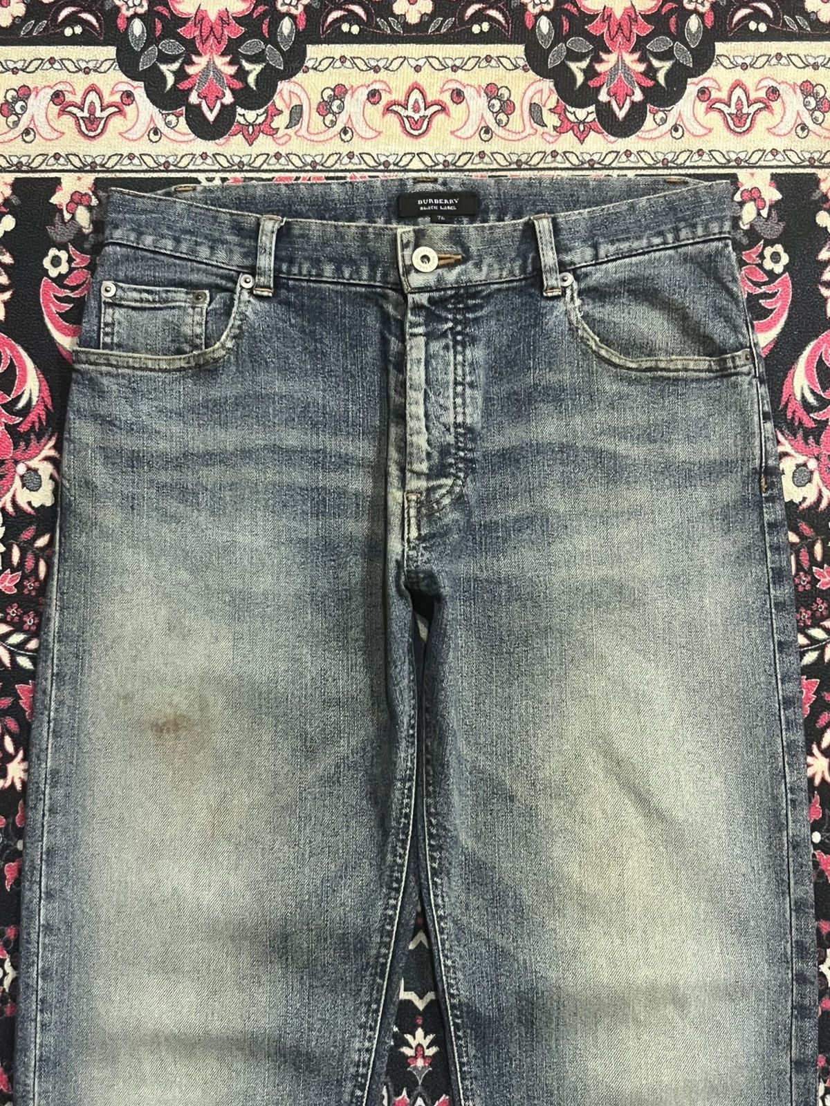 Burberry Vintage Burberry Black Label Blue Faded Washed Straight Jean Size US 30 / EU 46 - 4 Thumbnail