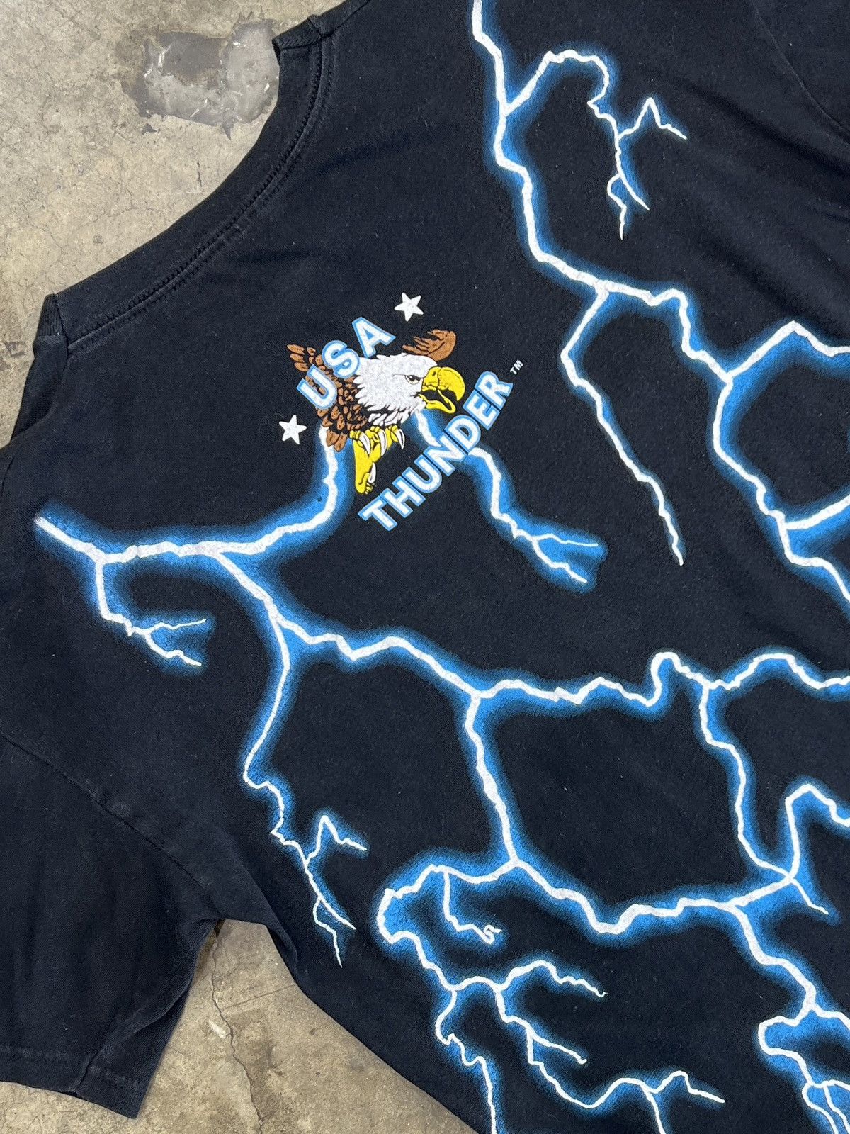Harley Davidson Vintage 90s American Thunder USA Native American Tee Large Size US L / EU 52-54 / 3 - 4 Thumbnail