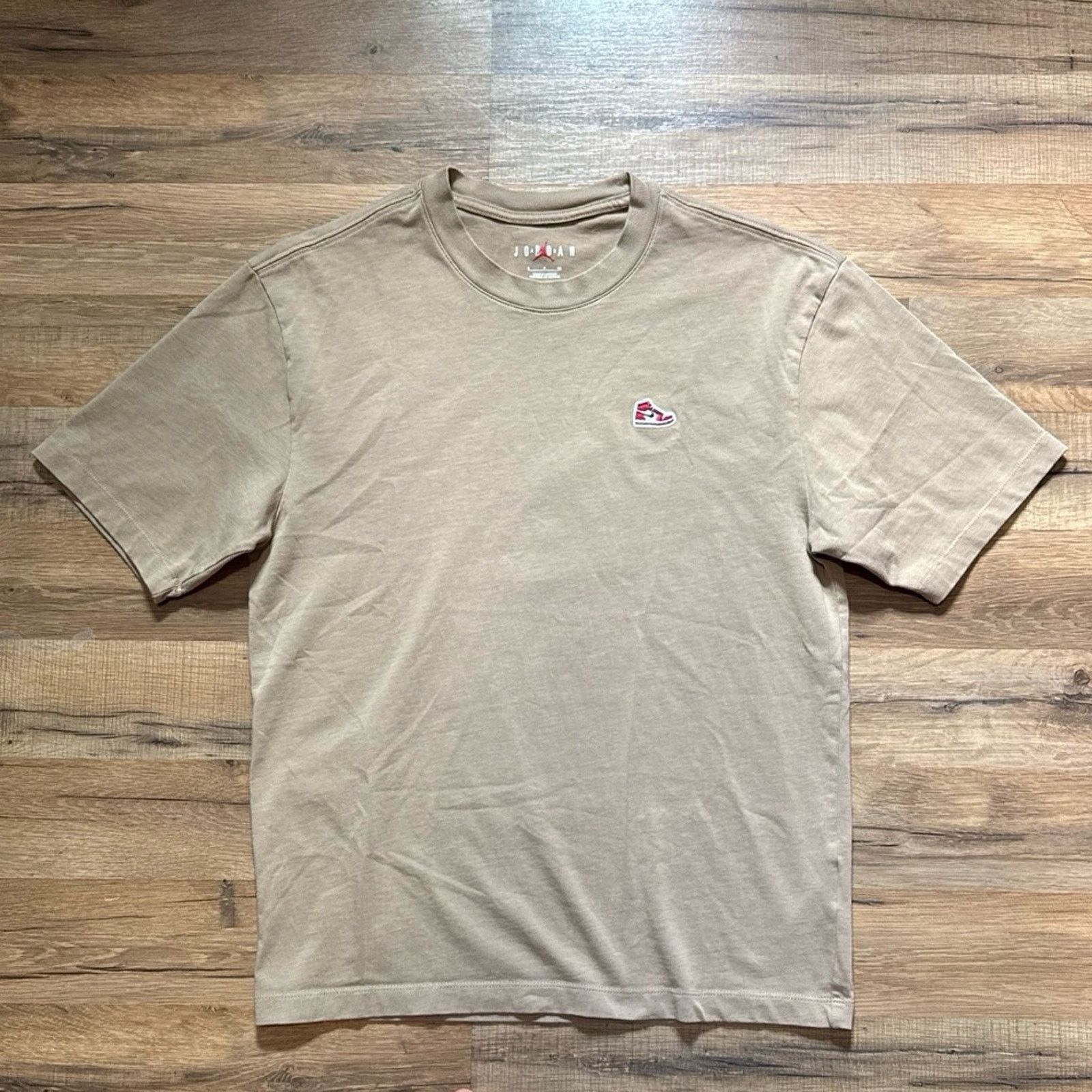 Nike NWOT Air Jordan 1 Short Sleeve Shirt Size US S / EU 44-46 / 1 - 1 Thumbnail