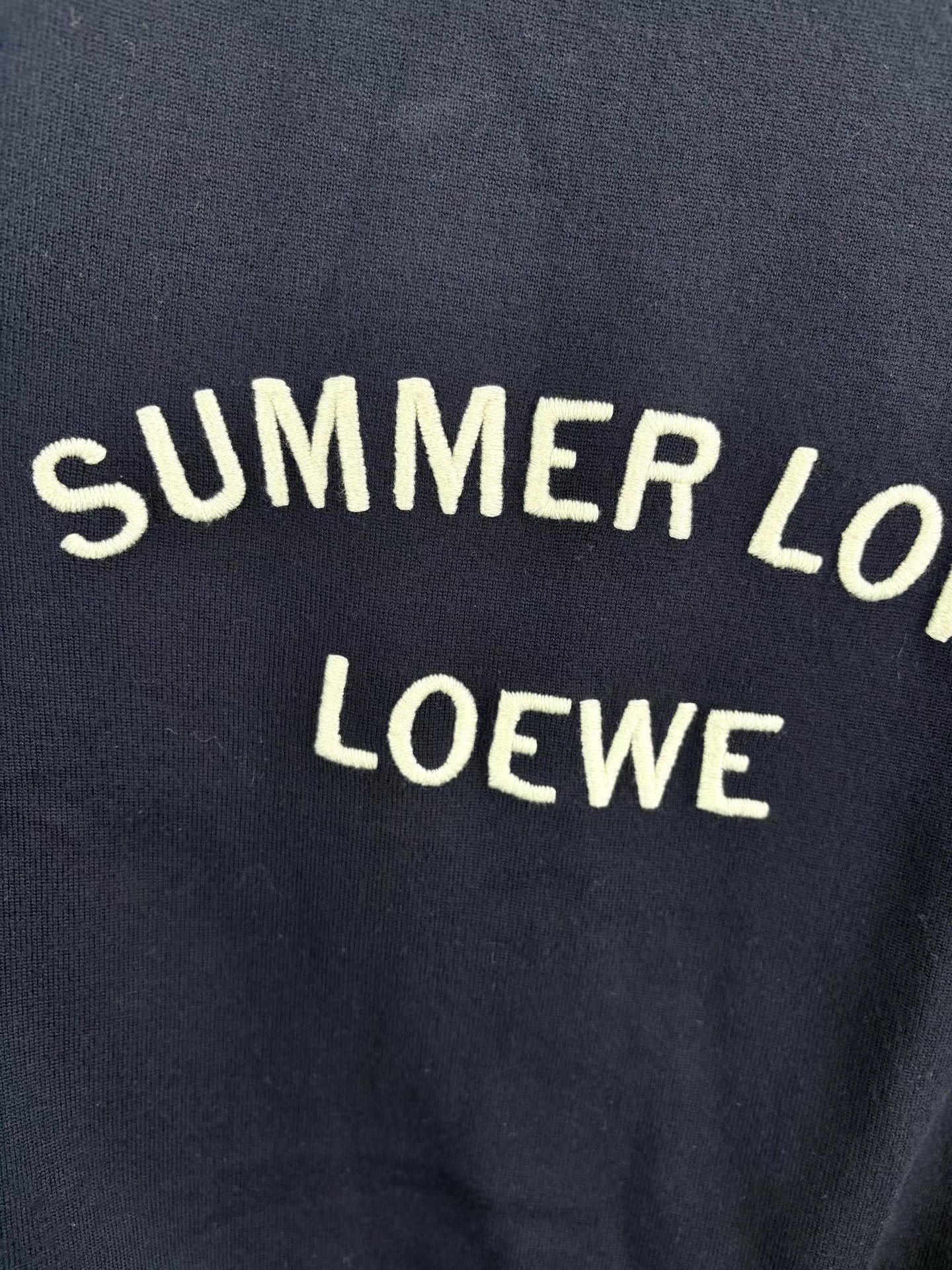 Loewe LOEWE Wool Knit Sweater with Gold Buttons Size US M / EU 48-50 / 2 - 3 Thumbnail