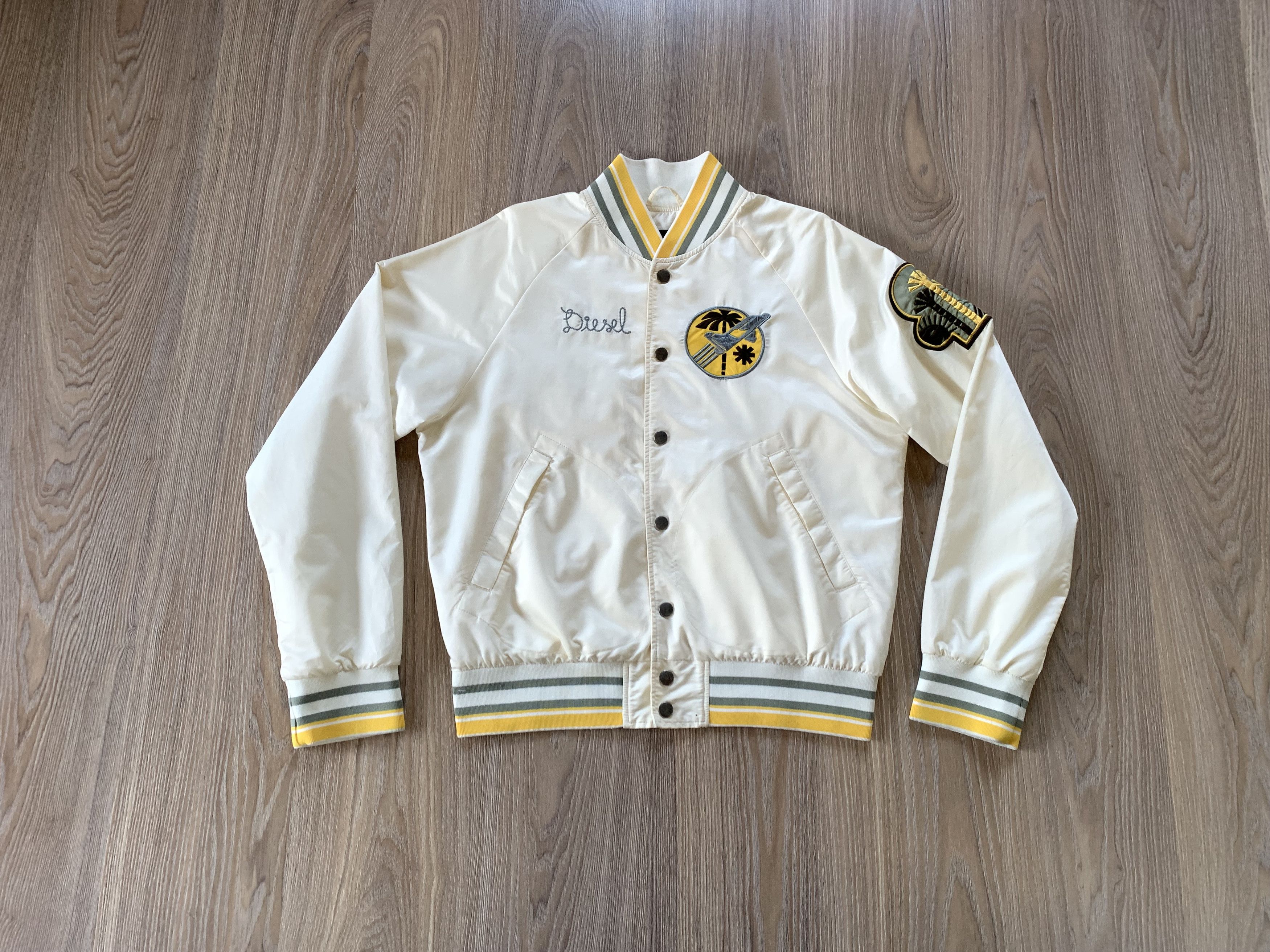 Diesel Diesel Vintage Nylon Bomber Jacket Rua De Utopia Size US L / EU 52-54 / 3 - 1 Thumbnail