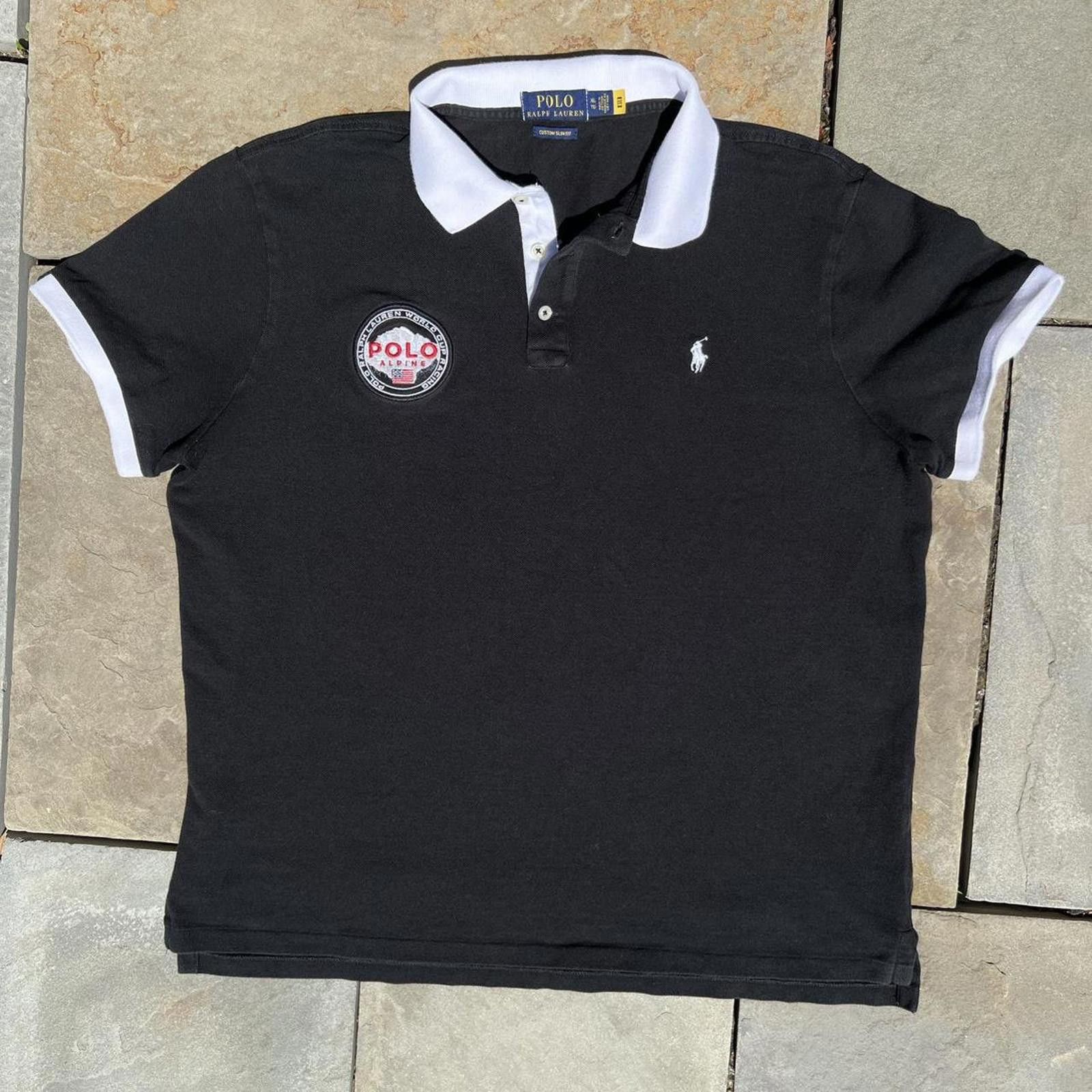 Polo Ralph Lauren Polo Ralph Lauren Black White Alpine Patch Polo Shirt Size US L / EU 52-54 / 3 - 1 Thumbnail