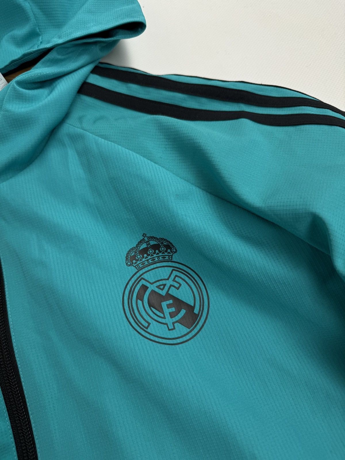 Adidas Adidas Real Madrid Presentation 2018 Blokecore Nylon Jacket Size US L / EU 52-54 / 3 - 7 Thumbnail