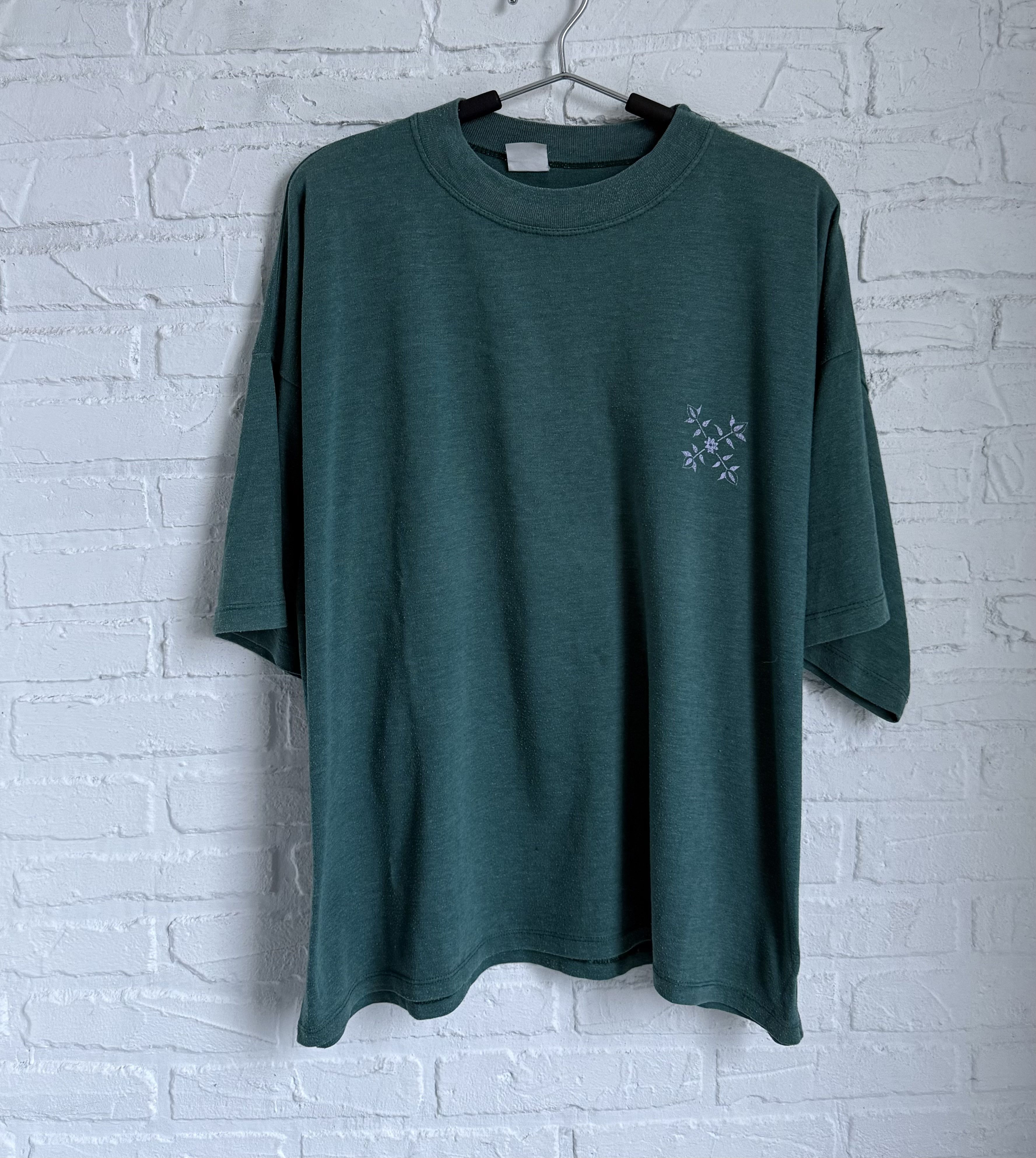 Oxbow Vintage 80s OXBOW Surf wear Camellia Tattoo t-shirt Size US L / EU 52-54 / 3 - 6 Thumbnail