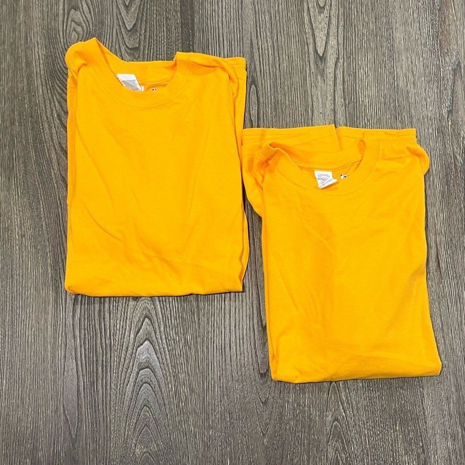 Gildan NWOT Gildan NBA 2 Pack T-Shirts Crewneck Short Sleeve Size L Size US L / EU 52-54 / 3 - 1 Thumbnail