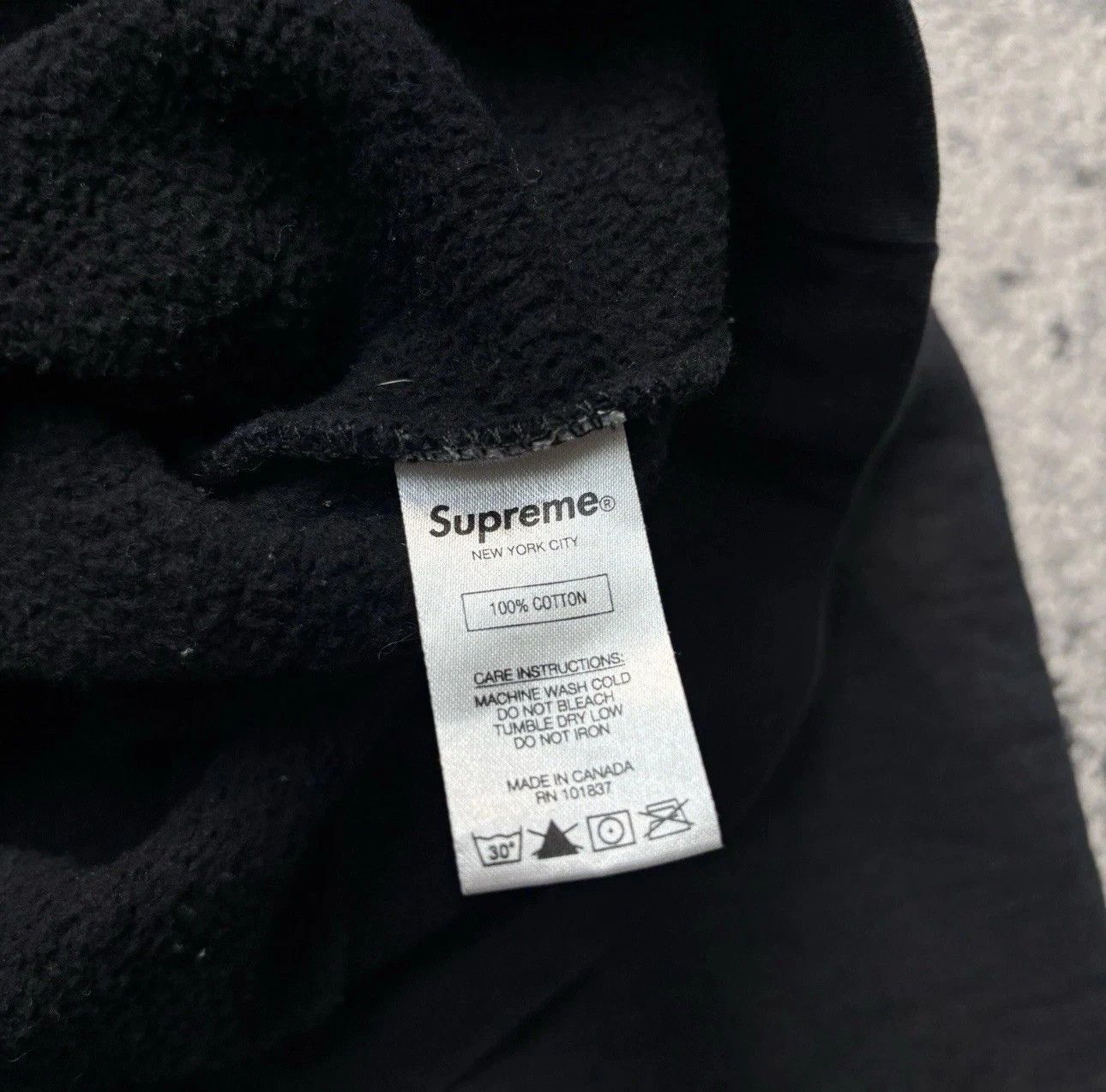 Supreme Supreme Stop Crying Hoodie Black FW19 Size US M / EU 48-50 / 2 - 7 Thumbnail