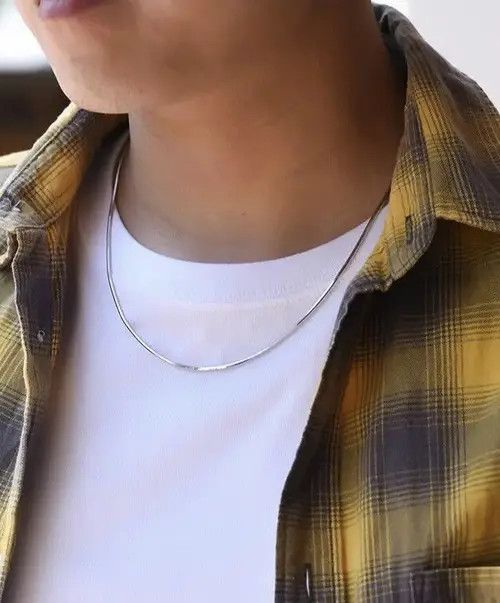 Jewelry 1mm Thick Platinum Snake Chain Necklace Size ONE SIZE - 1 Thumbnail