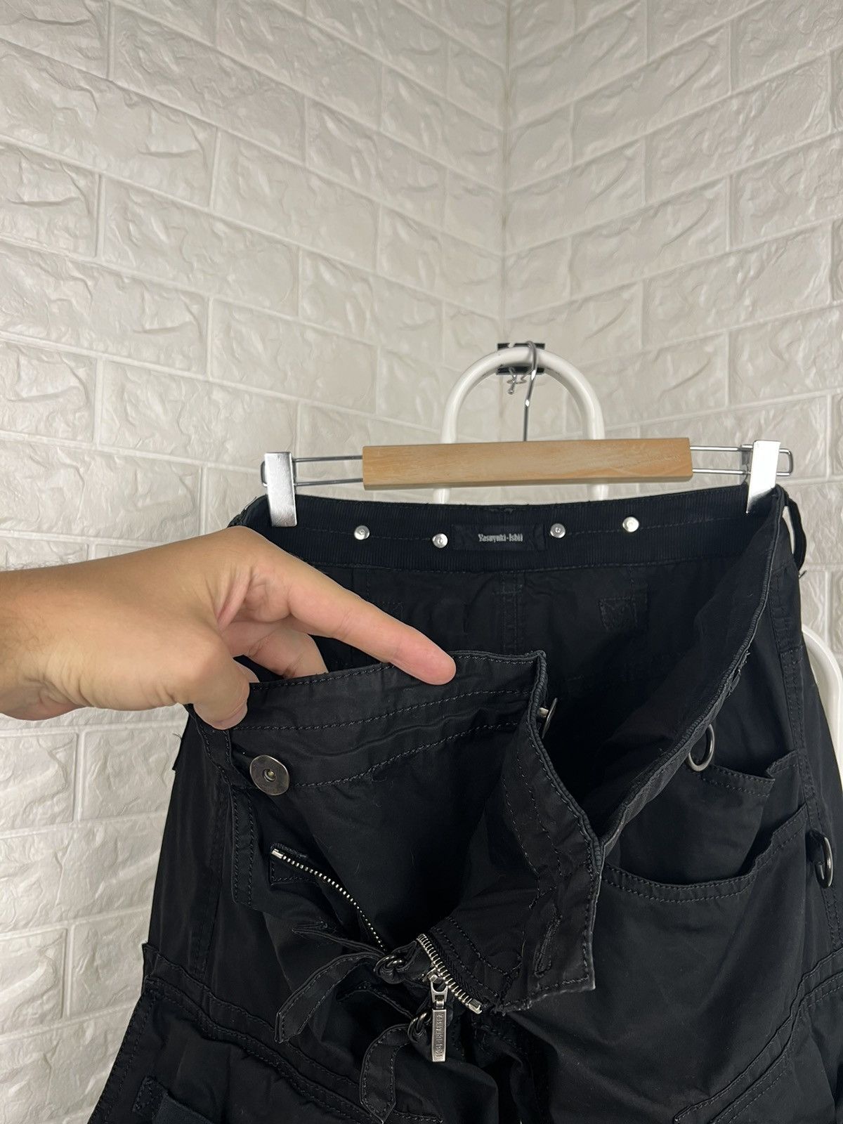 Yasuyuki Ishii Yasuyuki Ishii Bondage Cargo Pants Size US 35 - 14 Thumbnail