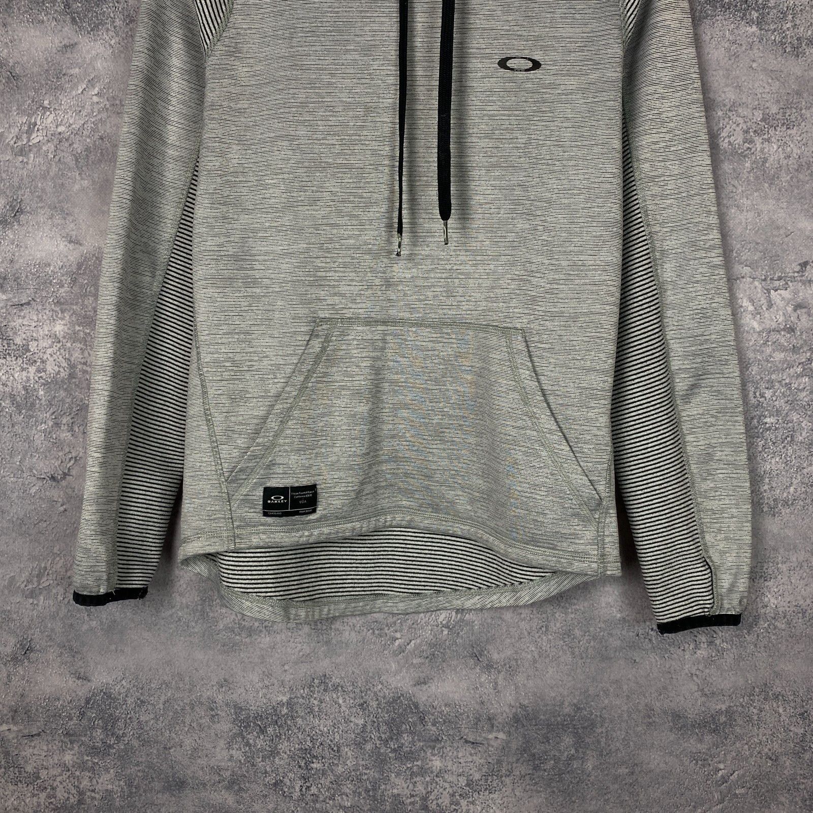 Oakley Oakley Hoodie Men's Size S Gray Long Sleeve ` Size US S / EU 44-46 / 1 - 3 Thumbnail