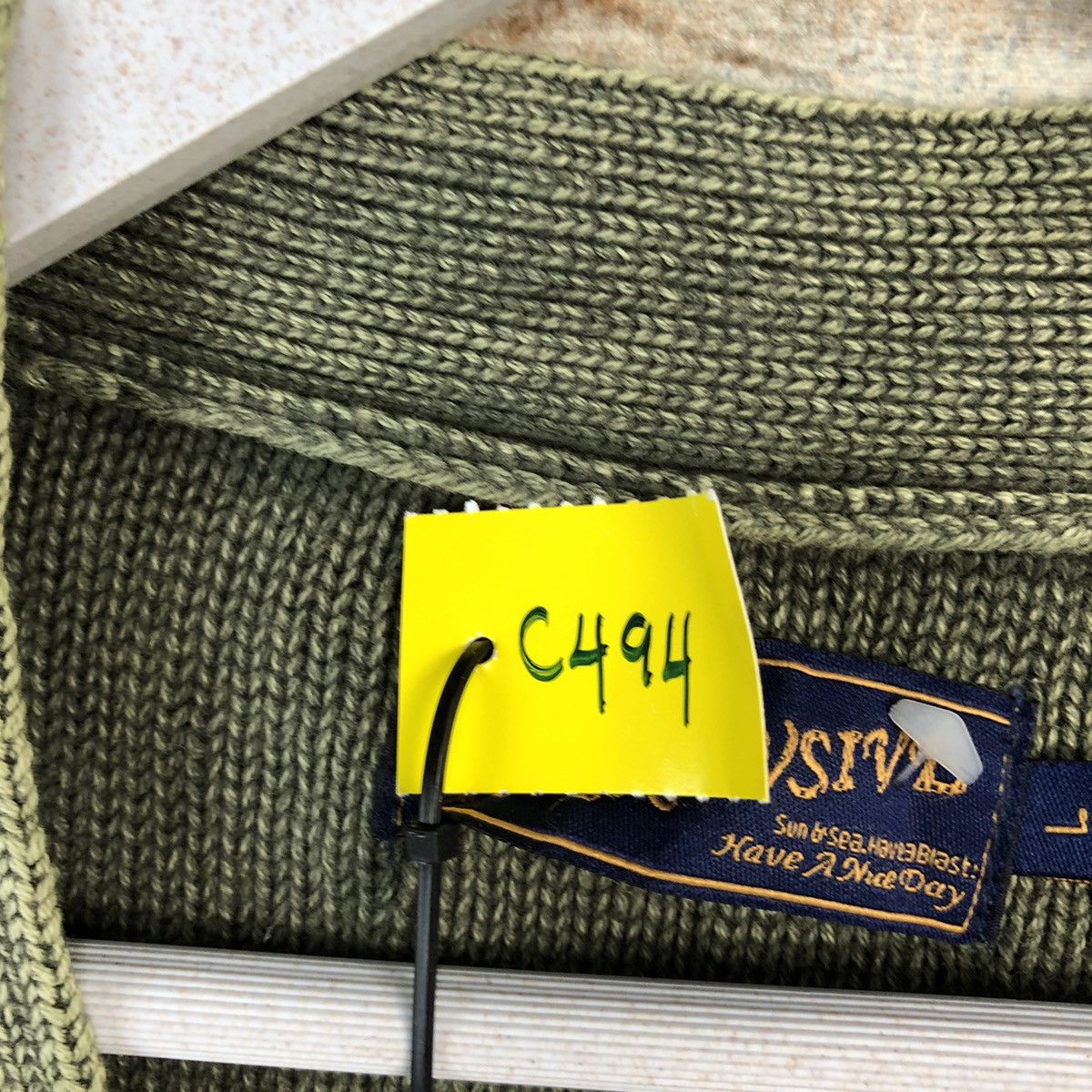 Vintage DL In Crew Sive Green faded Cardigan Knitwear #C494 Size US L / EU 52-54 / 3 - 10 Thumbnail