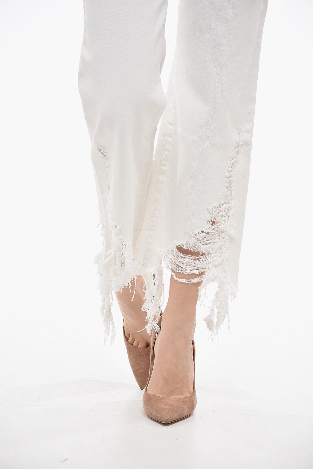 Stella McCartney og1mm0824 Cropped Fit Denims With Distressed Bottom in White Size 26" / US 2 / IT 38 - 3 Thumbnail