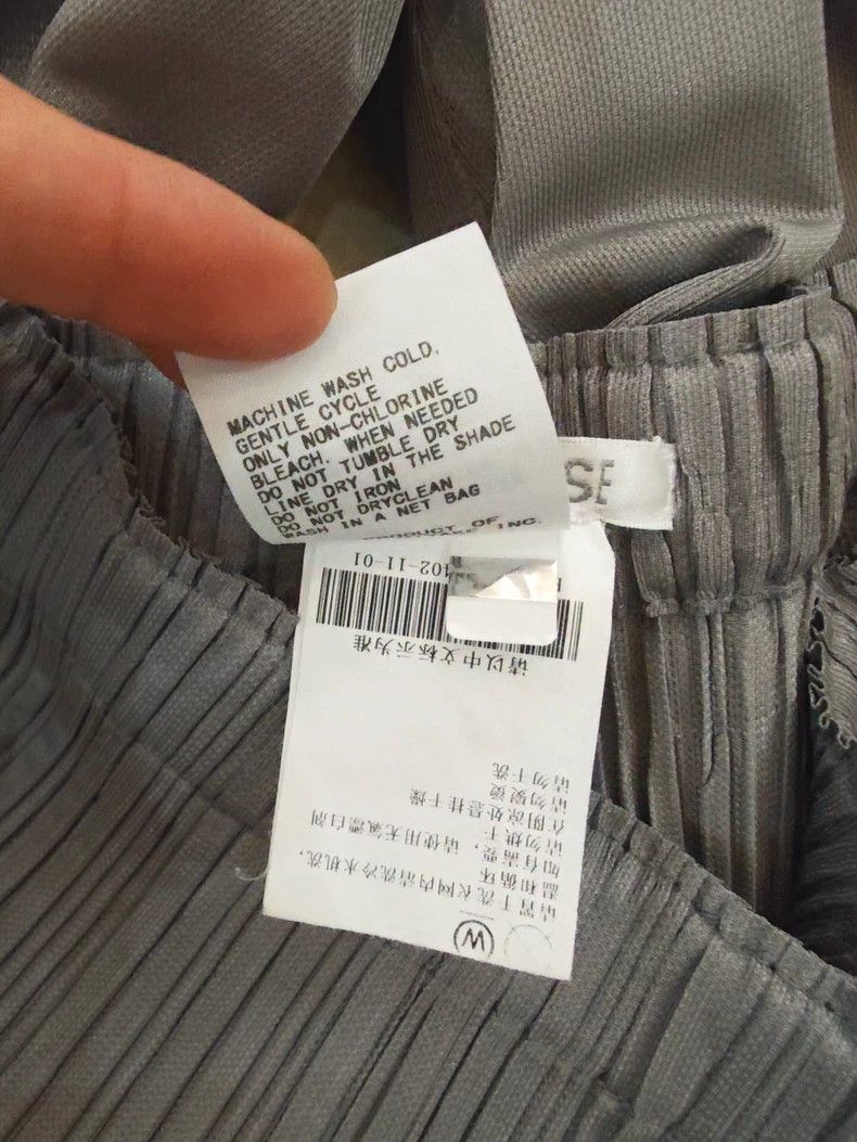 Issey Miyake Issey Miyake size:1 Light grey pleated pants Size 42" / US 20 - 9 Thumbnail