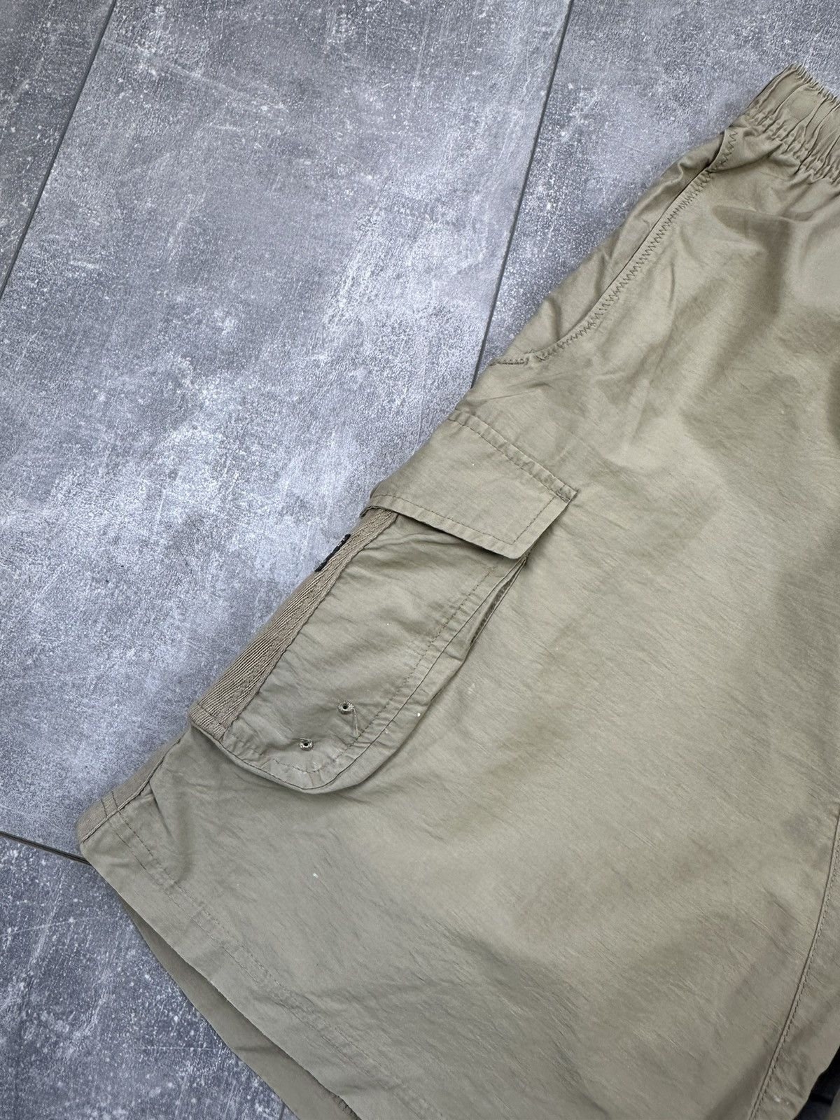 Nike Nike Cargo Swoosh Tab Logo Shorts All Nude Size US 34 / EU 50 - 7 Thumbnail