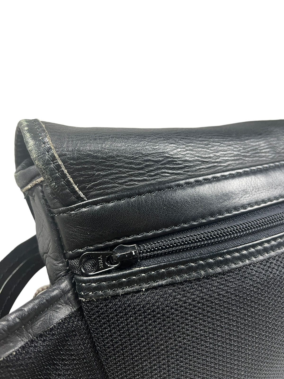 Genuine Leather Corbo 🇯🇵 Genuine Leather Crossbody Bag Size ONE SIZE - 10 Thumbnail