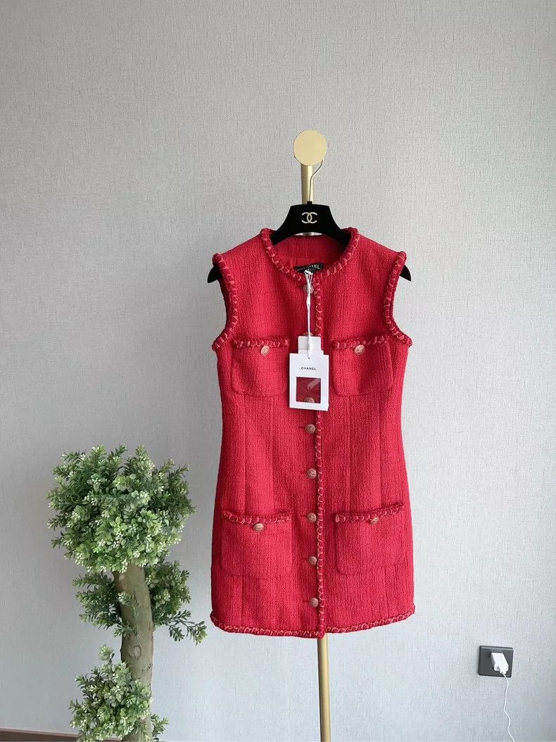 Chanel Chanel 22P red teed braided dress Size XXS / US 00 / IT 34 - 1 Thumbnail