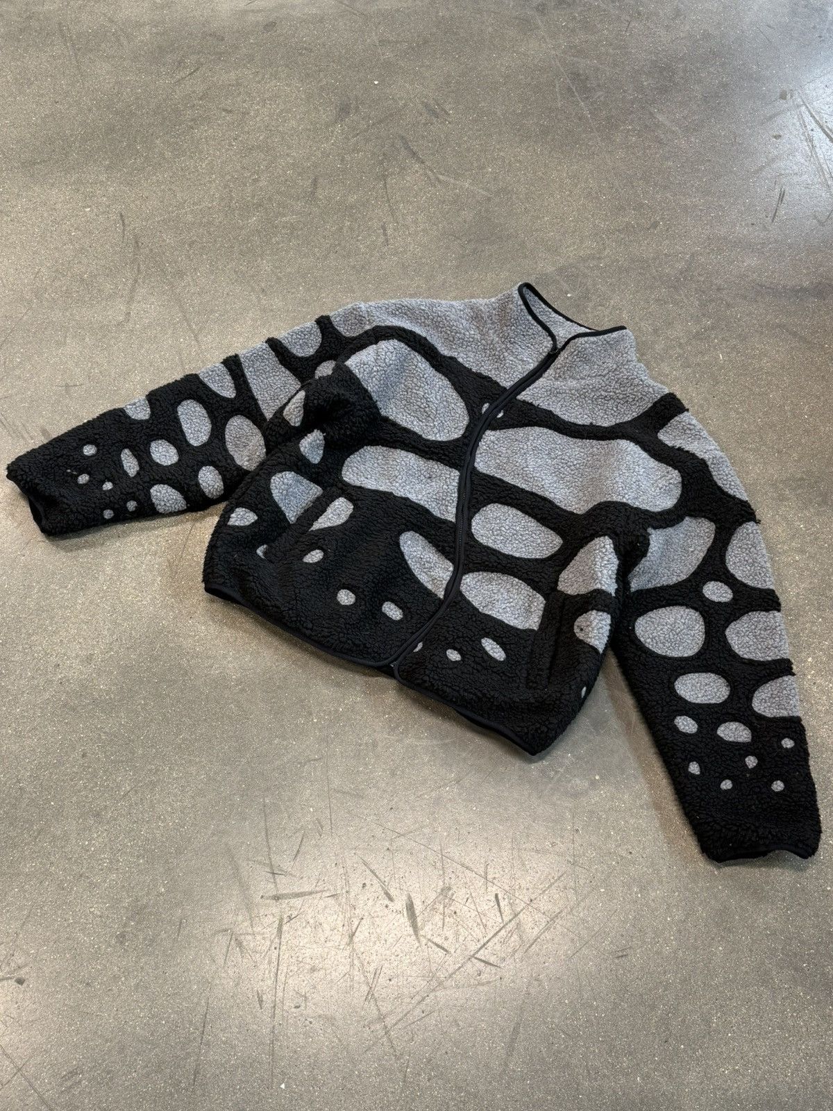 Japanese Brand Black Grey Wave Fleece Jacket Youngchickenpox Size US S / EU 44-46 / 1 - 2 Thumbnail