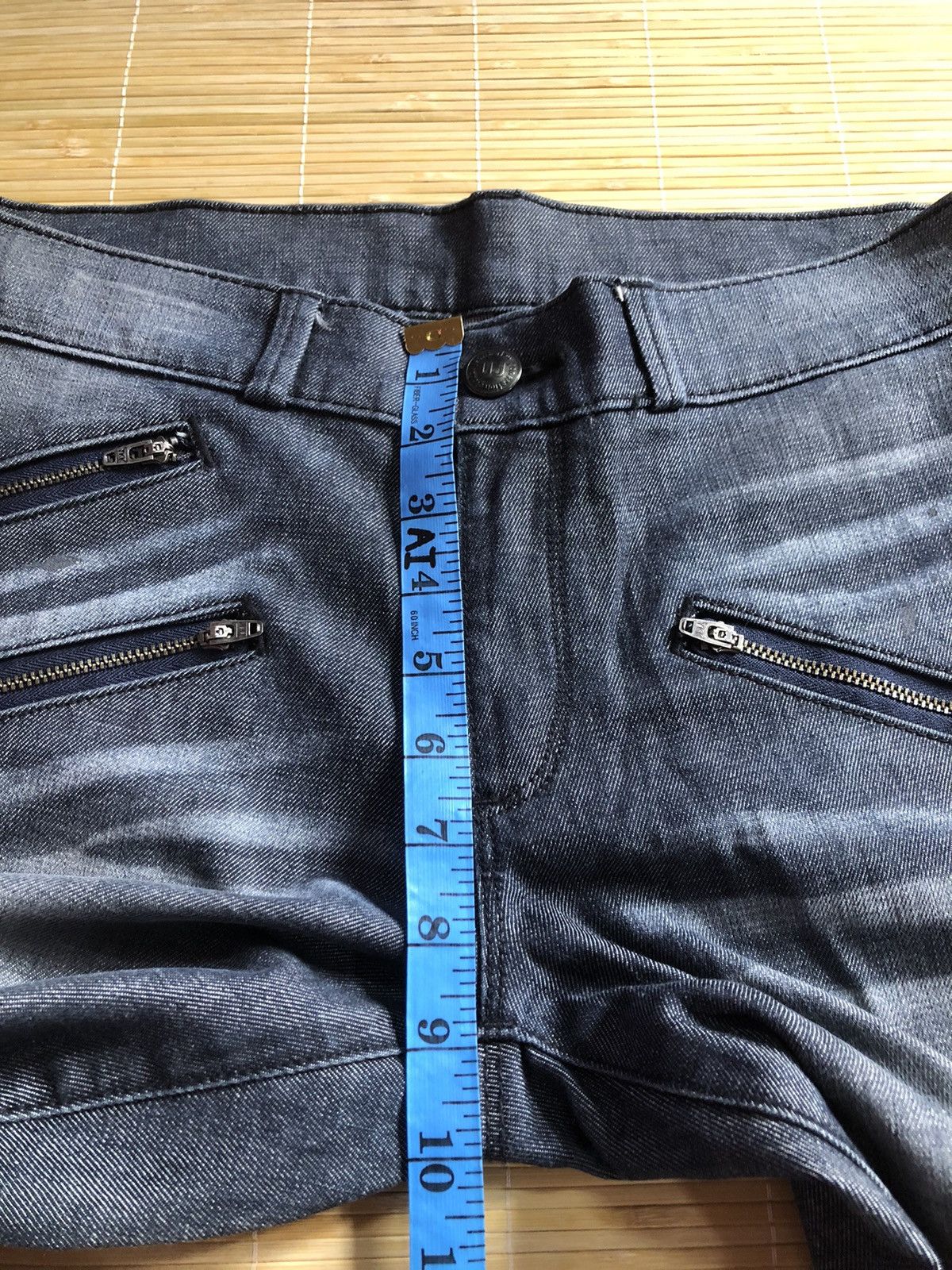 Le Grande Bleu (L.G.B.) UJ skinny fit tapered Size US 31 - 11 Thumbnail