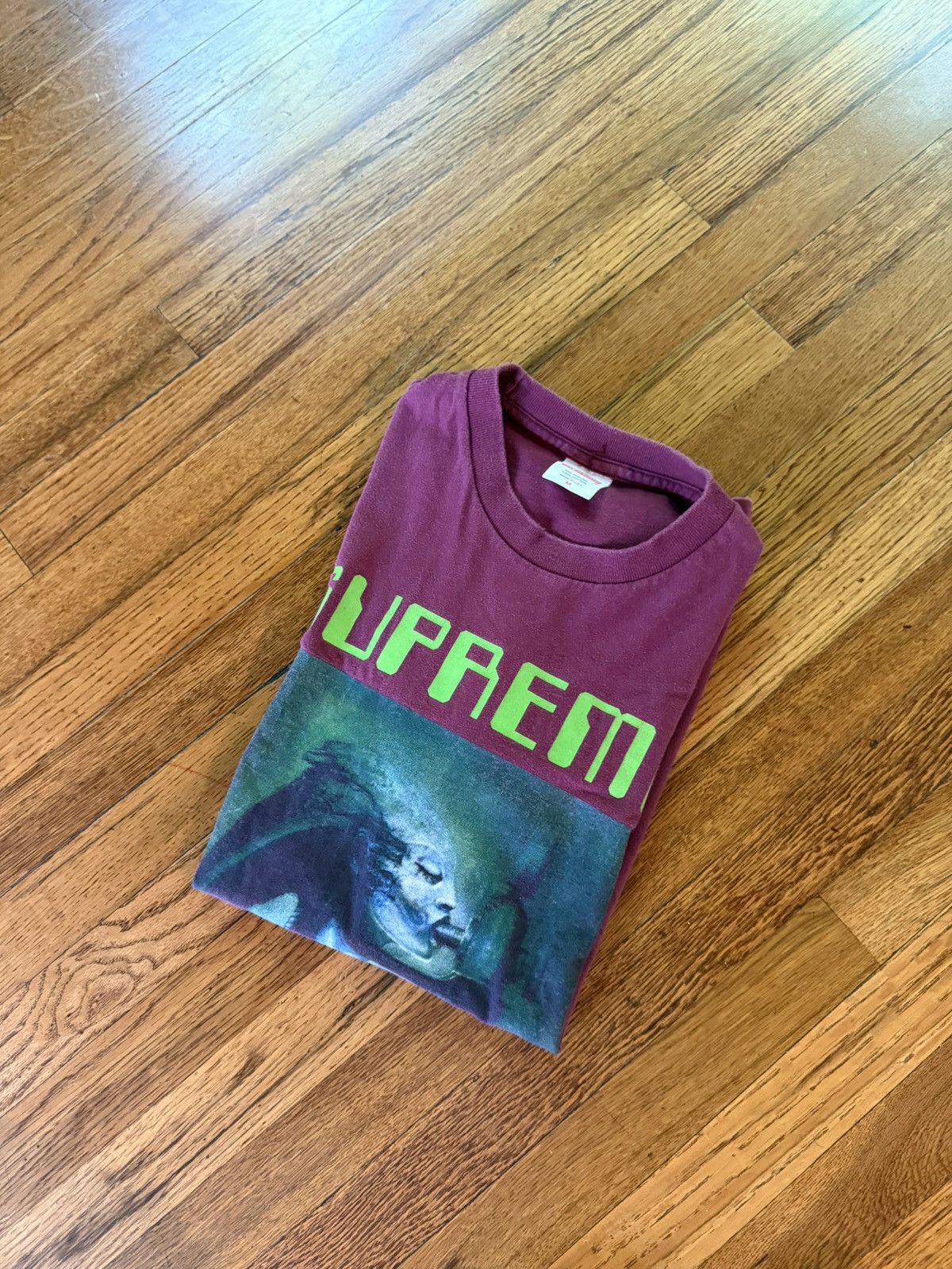 Supreme SUPREME x Hr Giger 2014 tee maroon Size US M / EU 48-50 / 2 - 5 Thumbnail