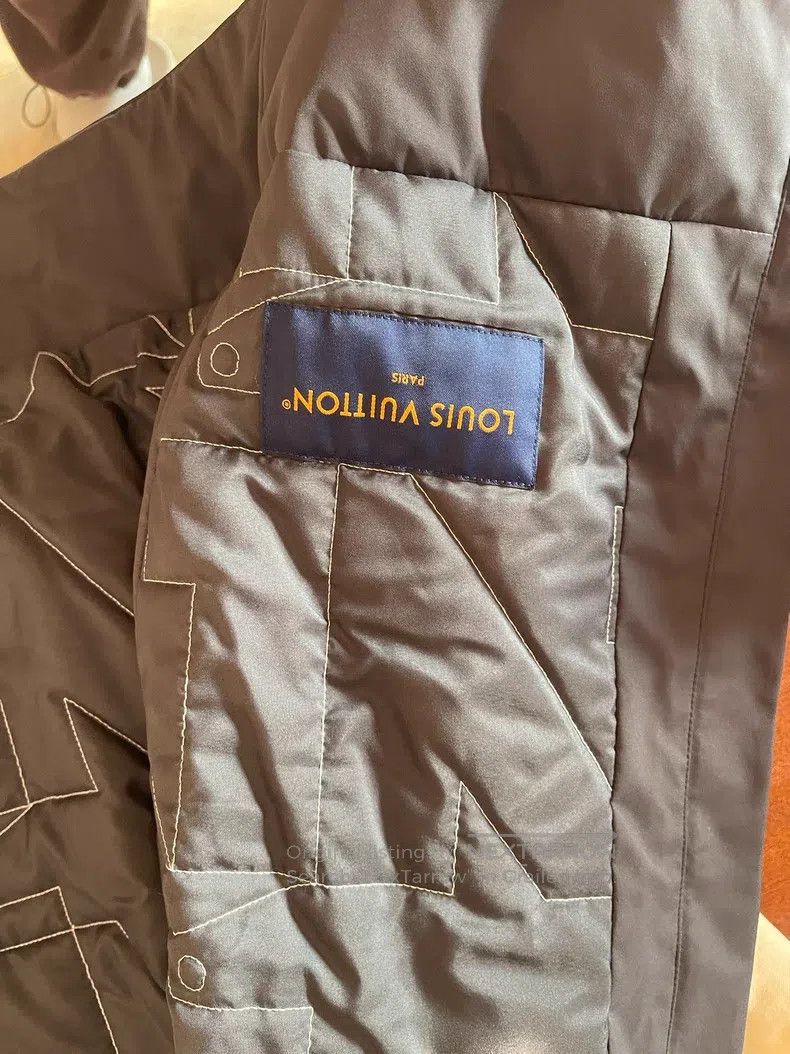 Louis Vuitton Louis Vuitton 2023 thin cotton-padded jacket Size US S / EU 44-46 / 1 - 4 Thumbnail