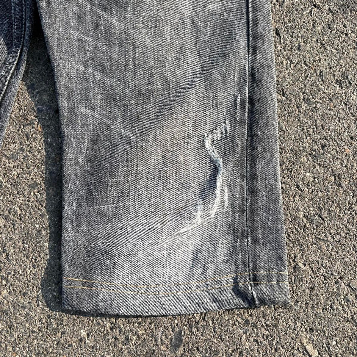 Diesel ❌SOLD❌Diesel Grey Distressed Denim Shorts Made in Italy Size US 30 / EU 46 - 12 Thumbnail