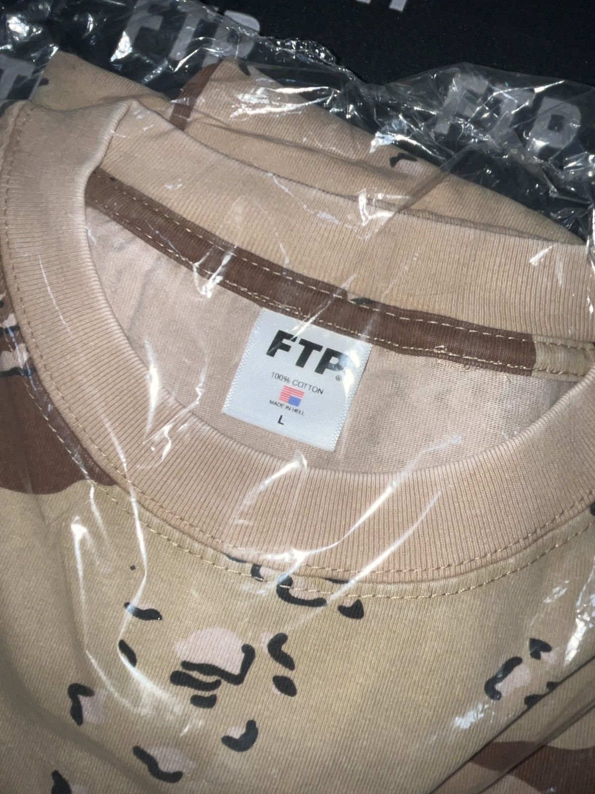Fuck The Population DESERT CAMO LOGO TEE Size US L / EU 52-54 / 3 - 5 Thumbnail