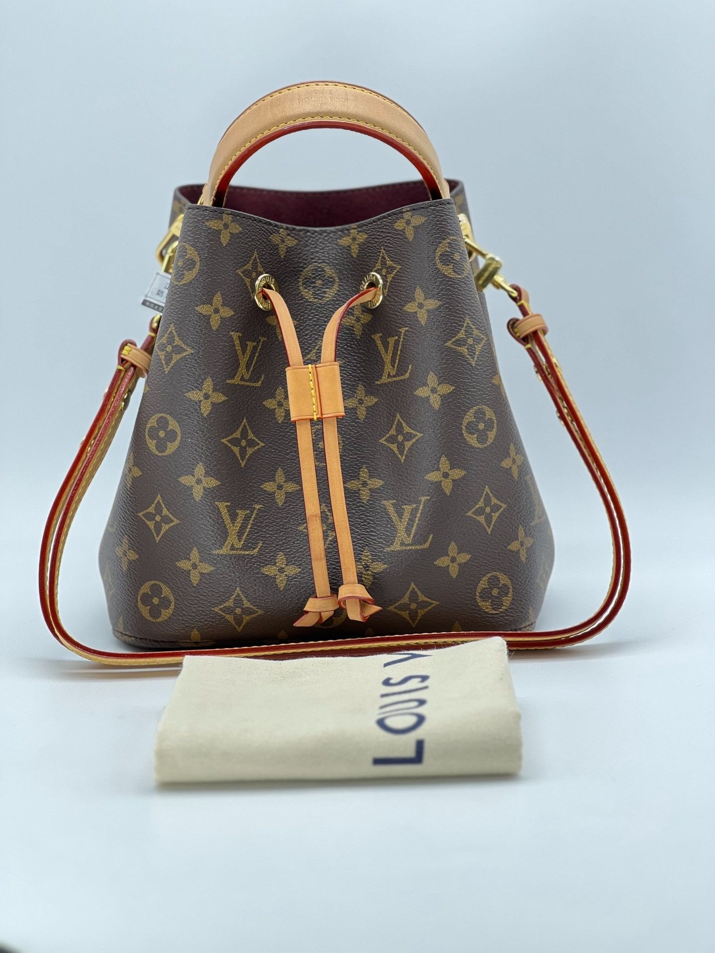 Louis Vuitton Pre-loved Bag Very good condition Size ONE SIZE - 1 Thumbnail