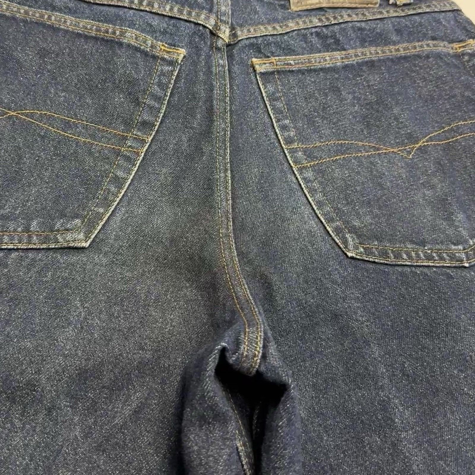 Anchor Blue Vintage Anchor Blue Huge Baggy Jean Shorts Mens 36 (32x15) Size US 36 / EU 52 - 5 Thumbnail