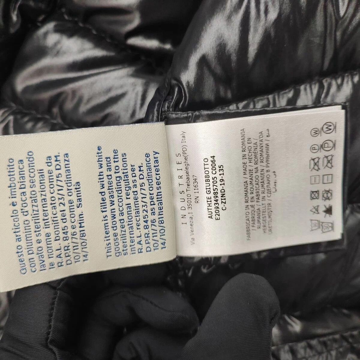 Moncler Moncler long down coat black size 1 Size S / US 4 / IT 40 - 3 Thumbnail