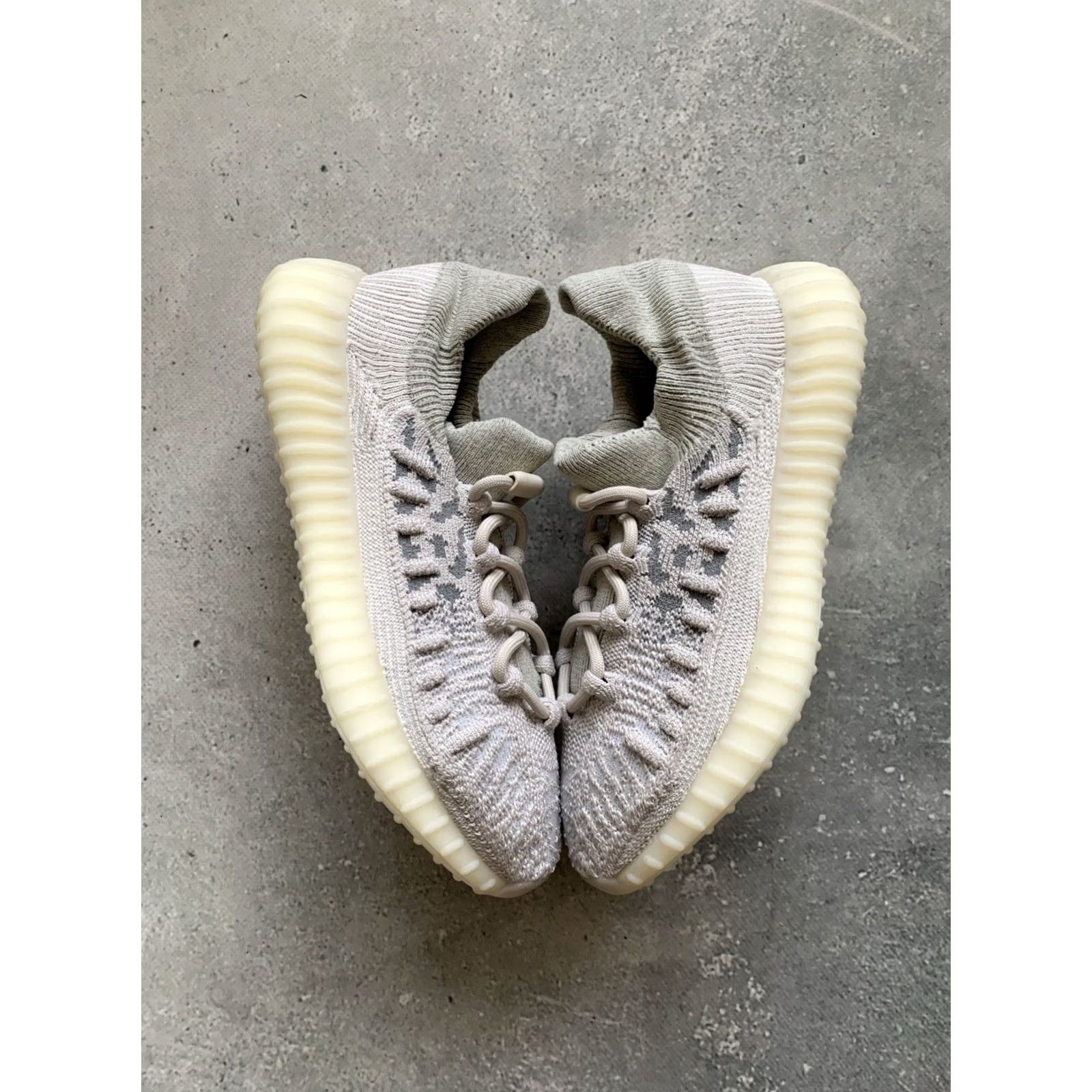 Adidas ADIDAS Yeezy 350 Sneaker Main Selling Point CMPCT SLATE BONE US 6 UK 5.5 EU 38 2/3 Men Sneaker Panda Color White 90s Mens Size US 6 / EU 39 - 2 Thumbnail