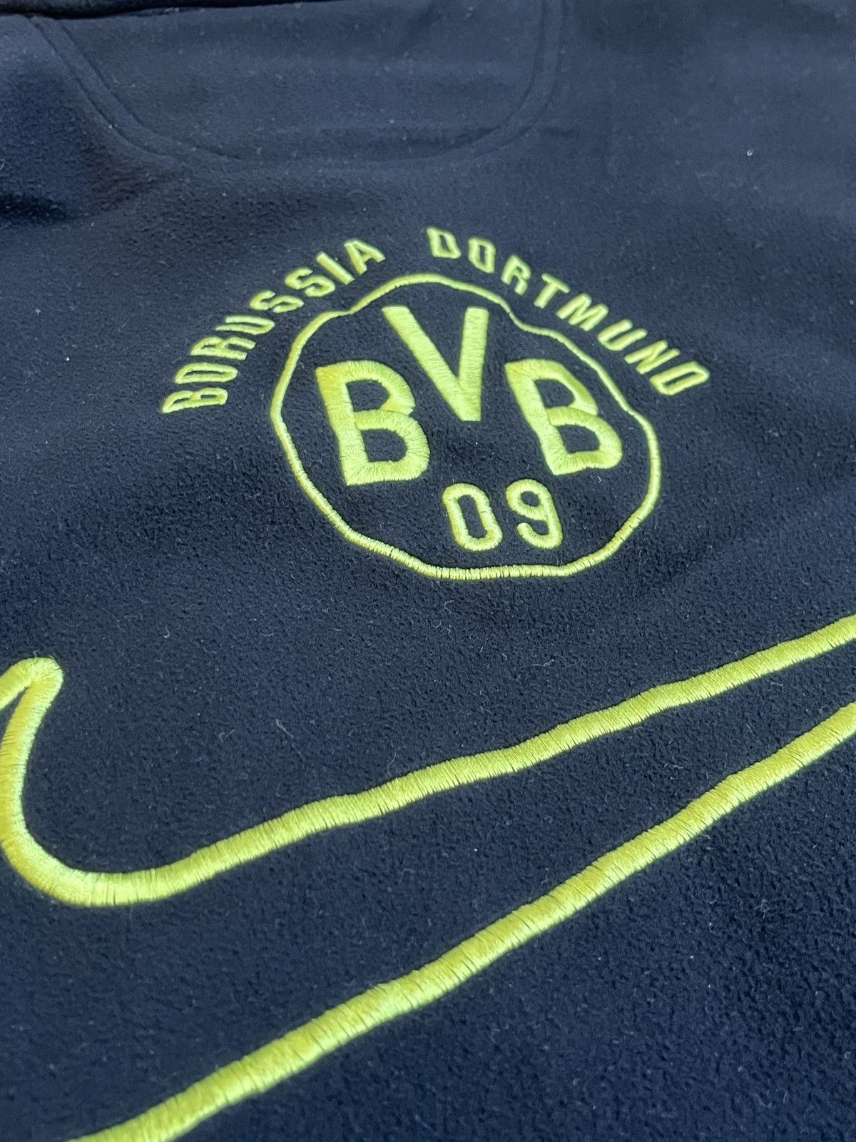 Nike × Vintage Borussia Dortmund Nike premier vintage polar fleece Size US M / EU 48-50 / 2 - 12 Thumbnail